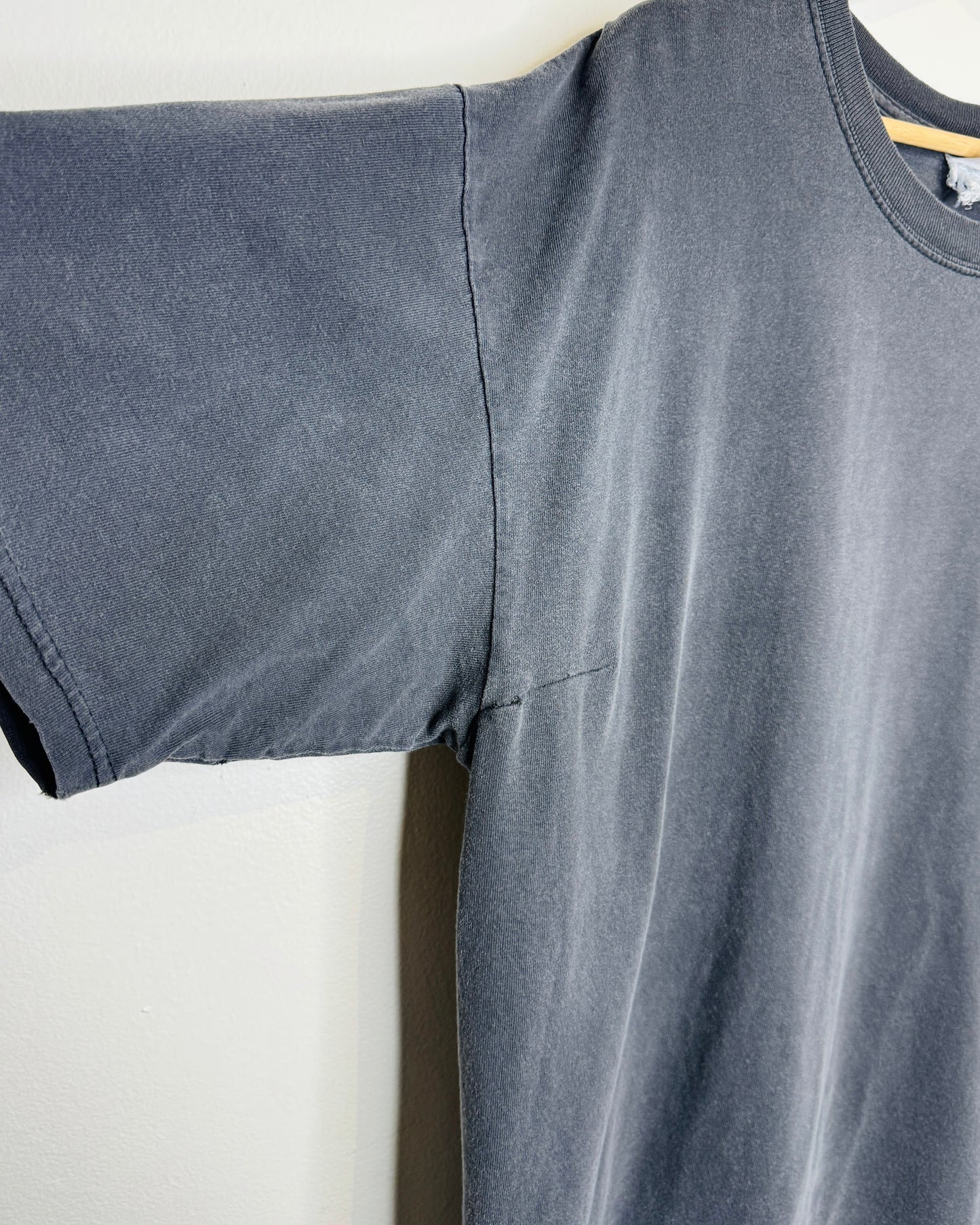 Vintage Maximo Ghosts To Glory Faded Black Tee Shirt