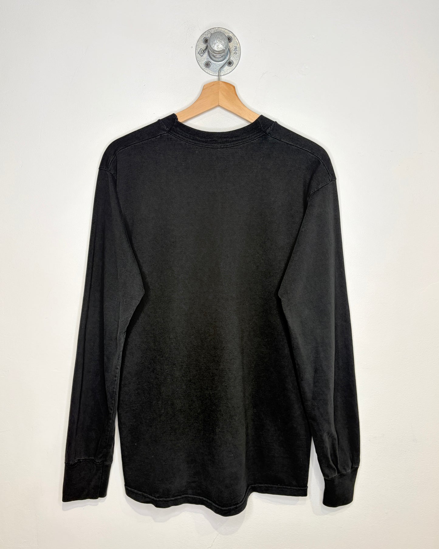 Vintage 90s Level Canada Black Longsleeve Shirt