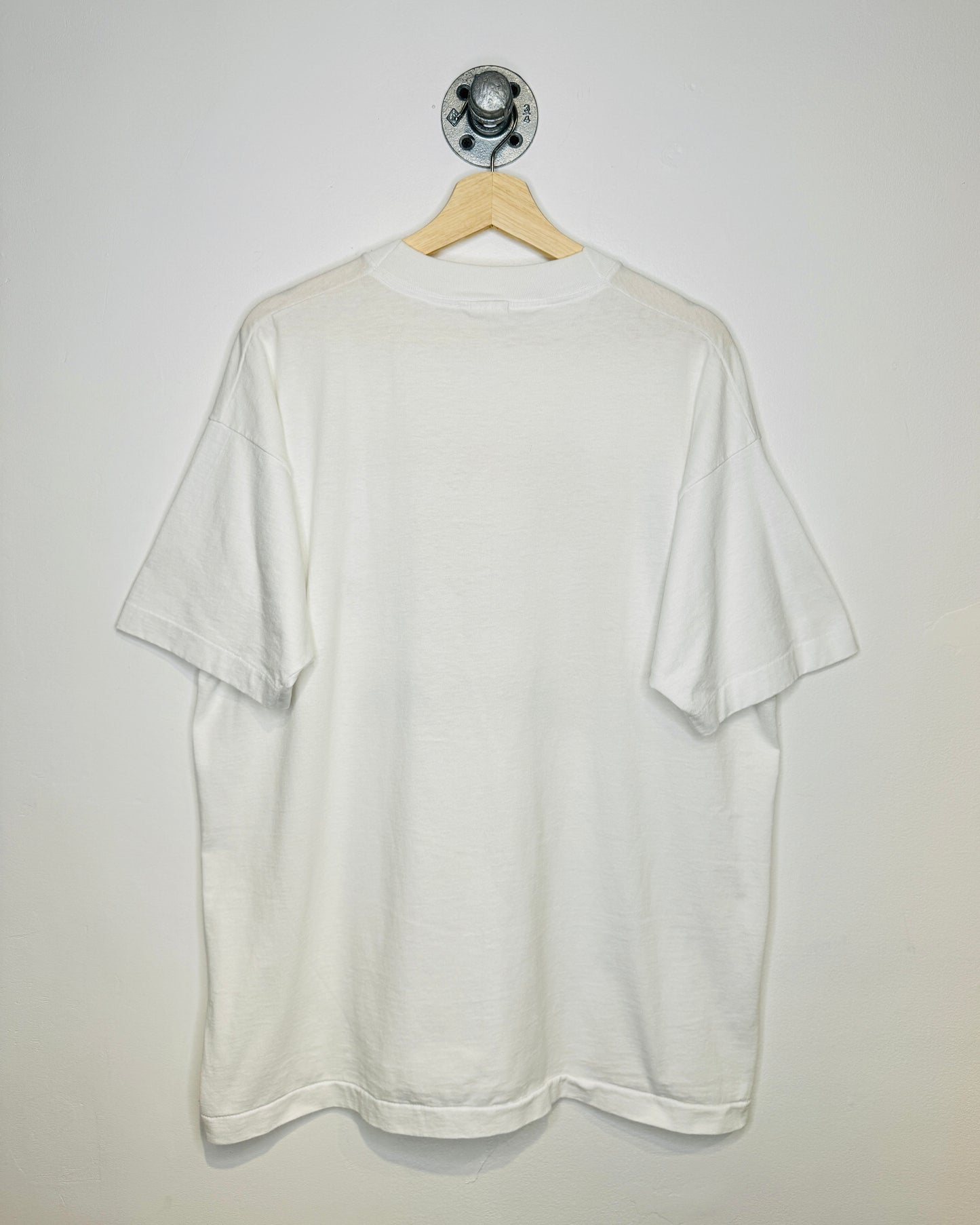 Vintage 1997 Marquette State Basketball White Tee Shirt