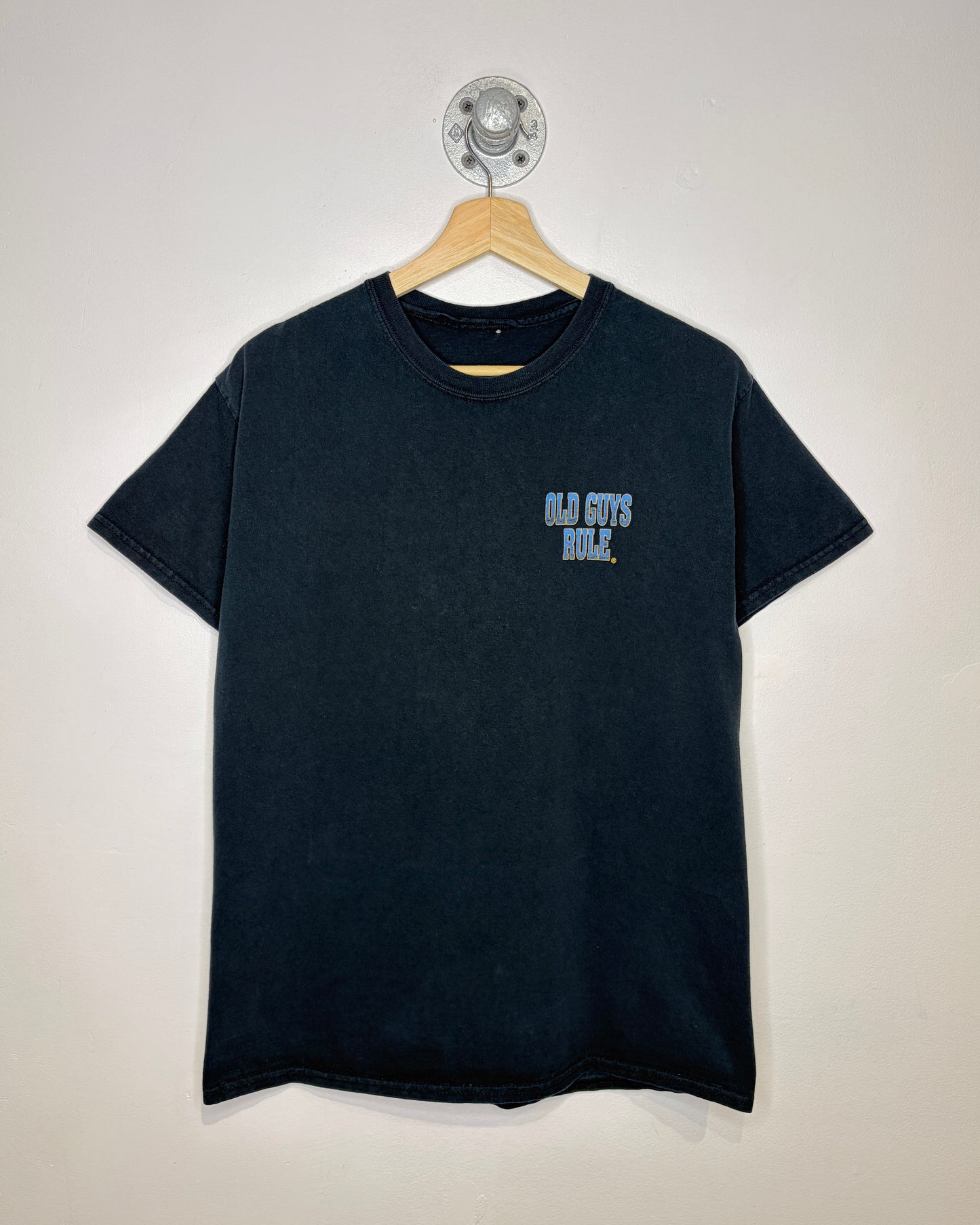 2000s “Old Guys Rule” Faded Black Tee Shirt