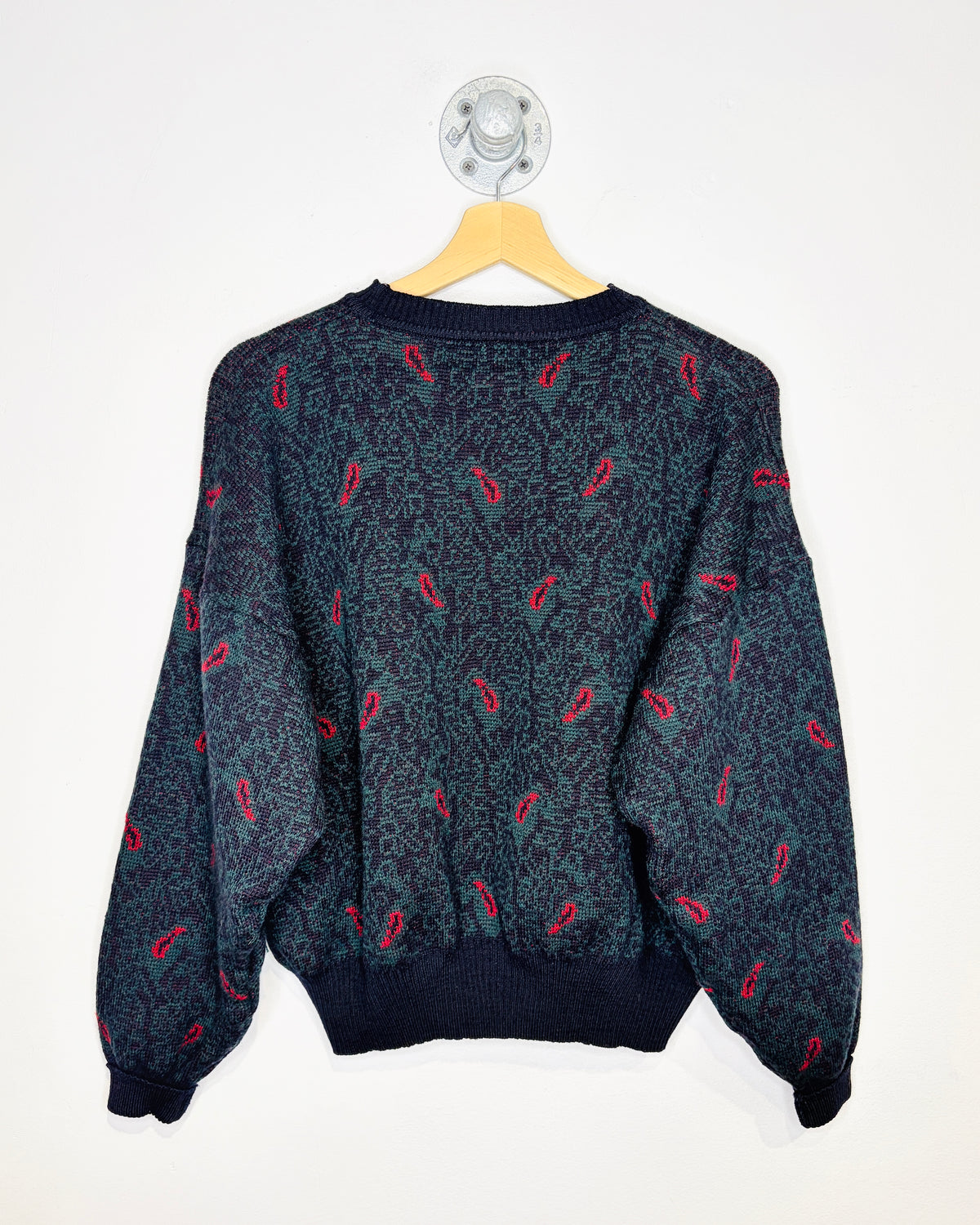 Vintage 90s Boxy Redwood & Ross Paisley Print Merino Wool Sweater