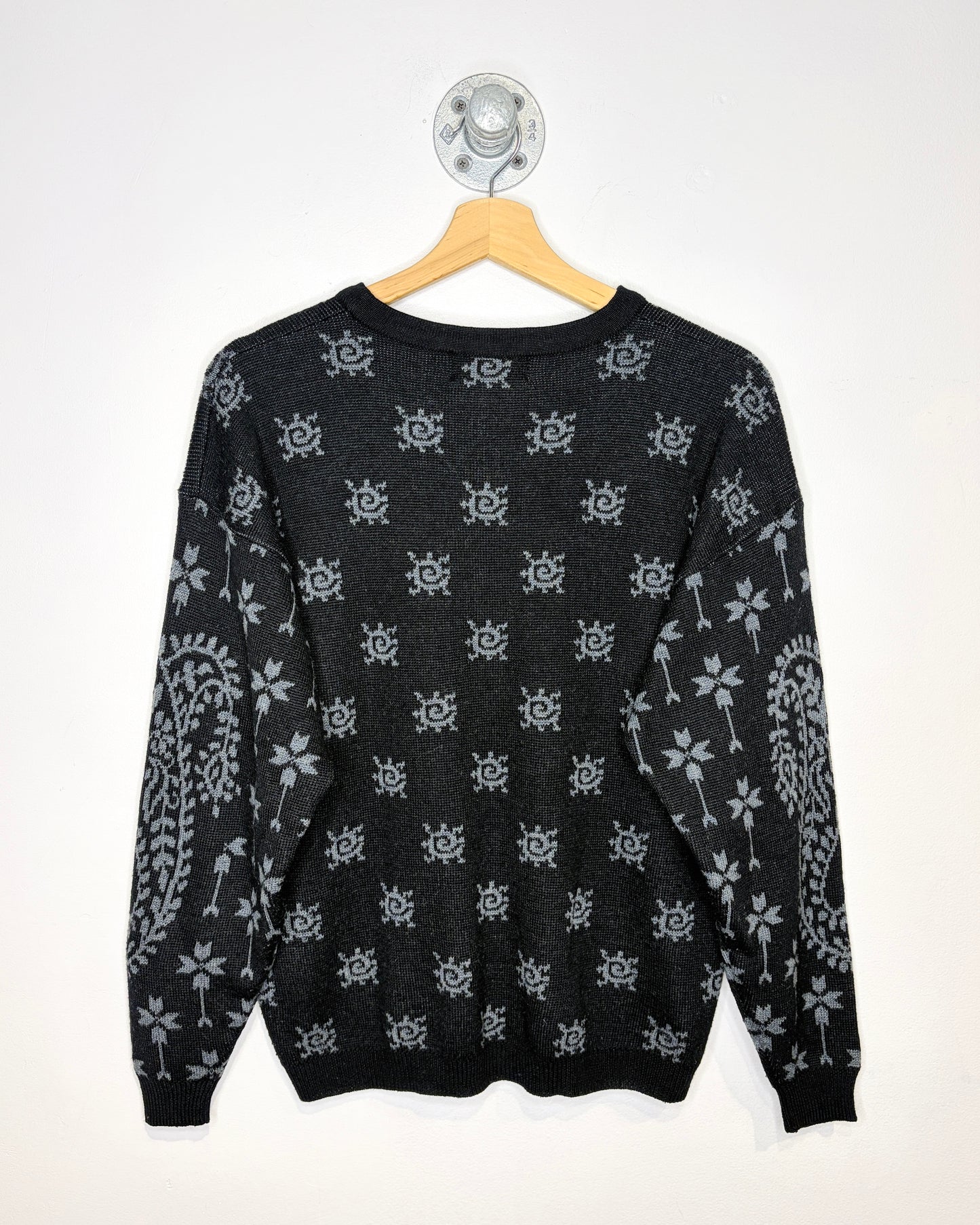 Vintage 90s Balmoral Patterned Black Wool Sweater