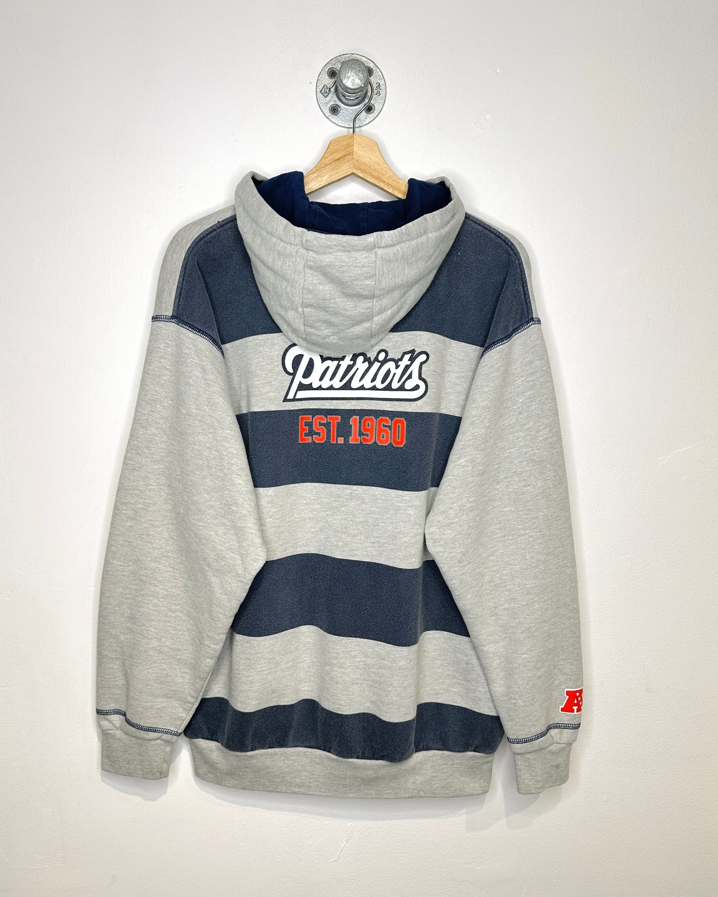 2000s NFL Pro Line New England Patriots Grey Hoodie