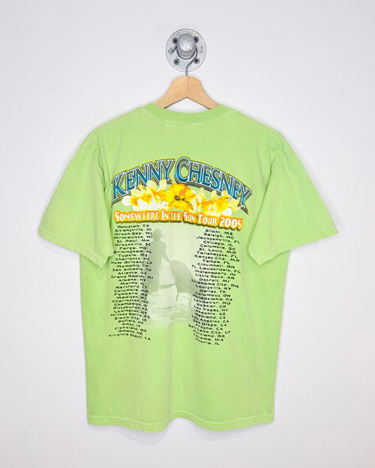 Vintage 2005 Kenney Chesney Somewhere In The Sun Faded Green Tee Shirt
