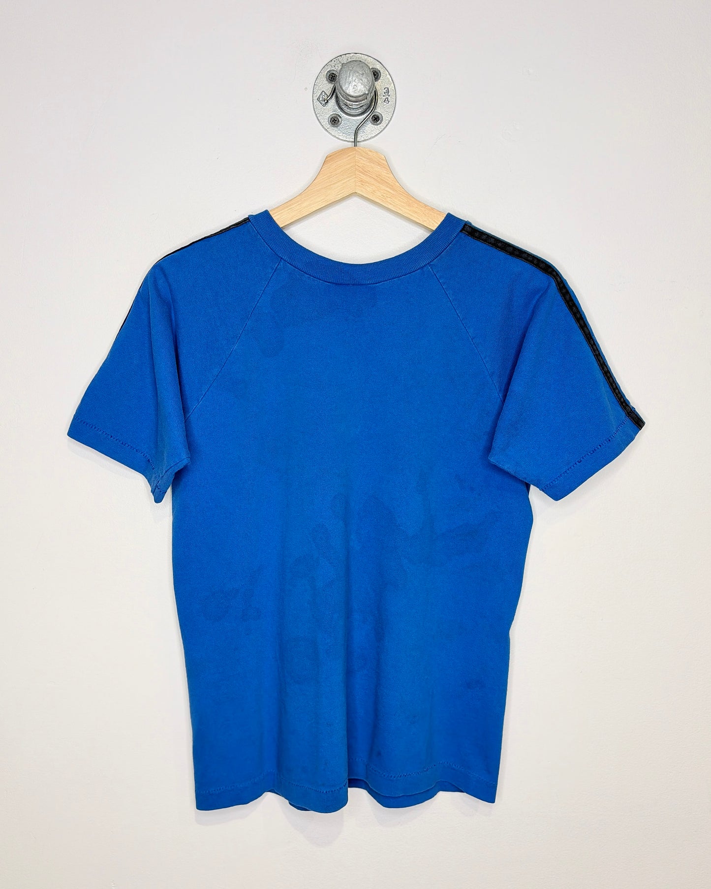 Vintage 1997 Taz’s Tornados Six Flags Faded Blue Raglan Tee Shirt