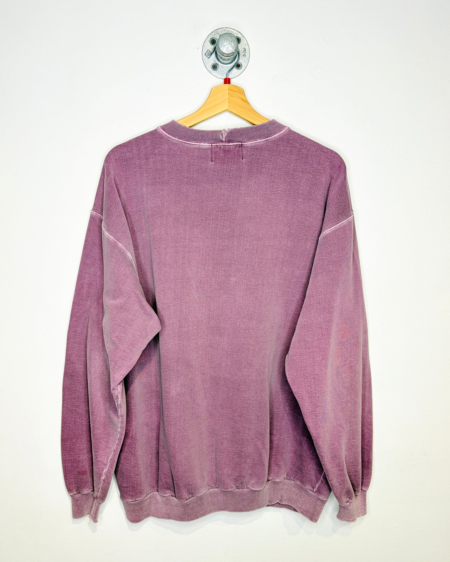 Vintage 1990s Gray Rocks Faded Lavender Crewneck Sweatshirt