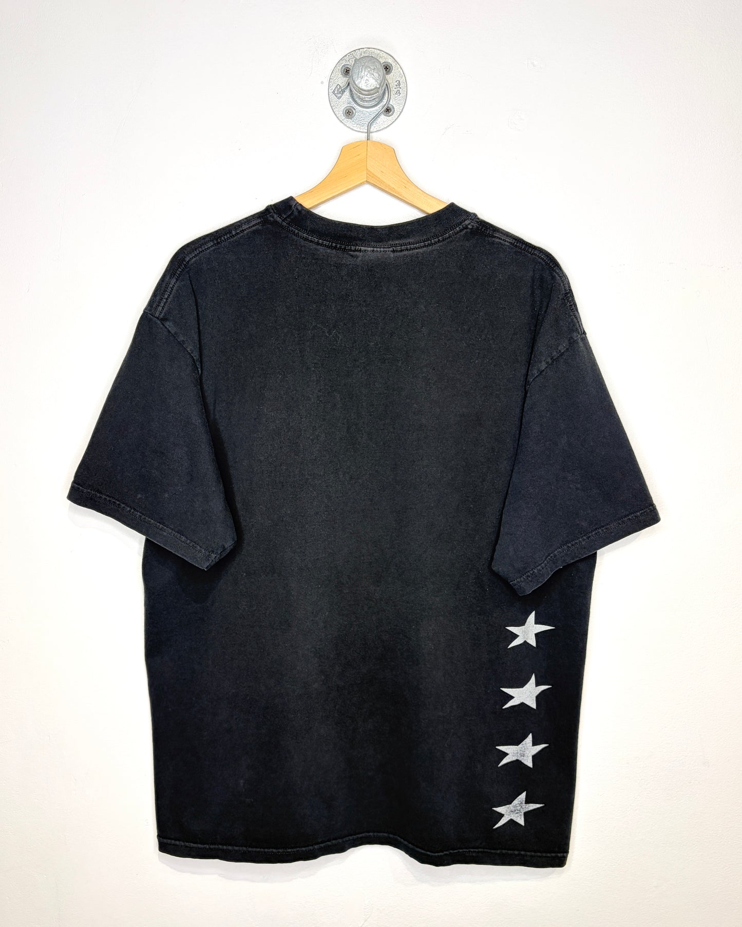 2000s Six Star Muscle Faded Black Tee Shirt