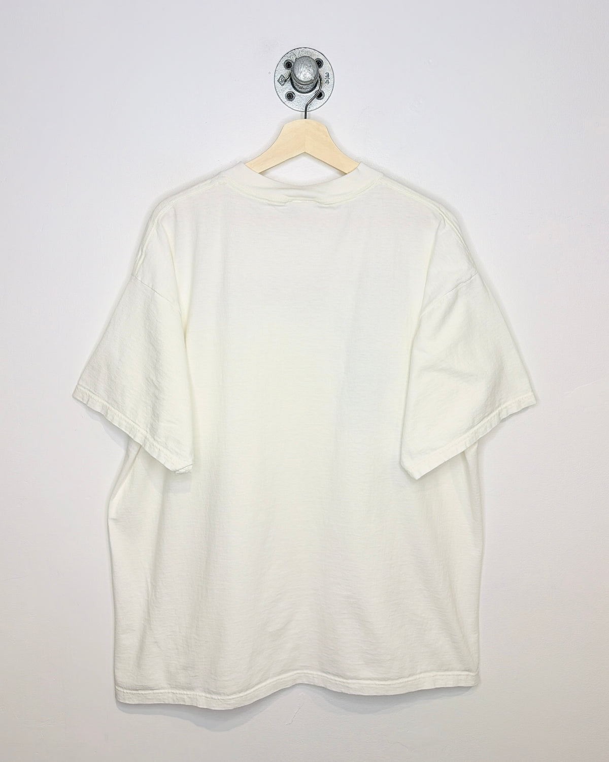 Vintage 1990s Excalibur Hotel & Casino Airbrush Style Dragon Tourist White Tee Shirt