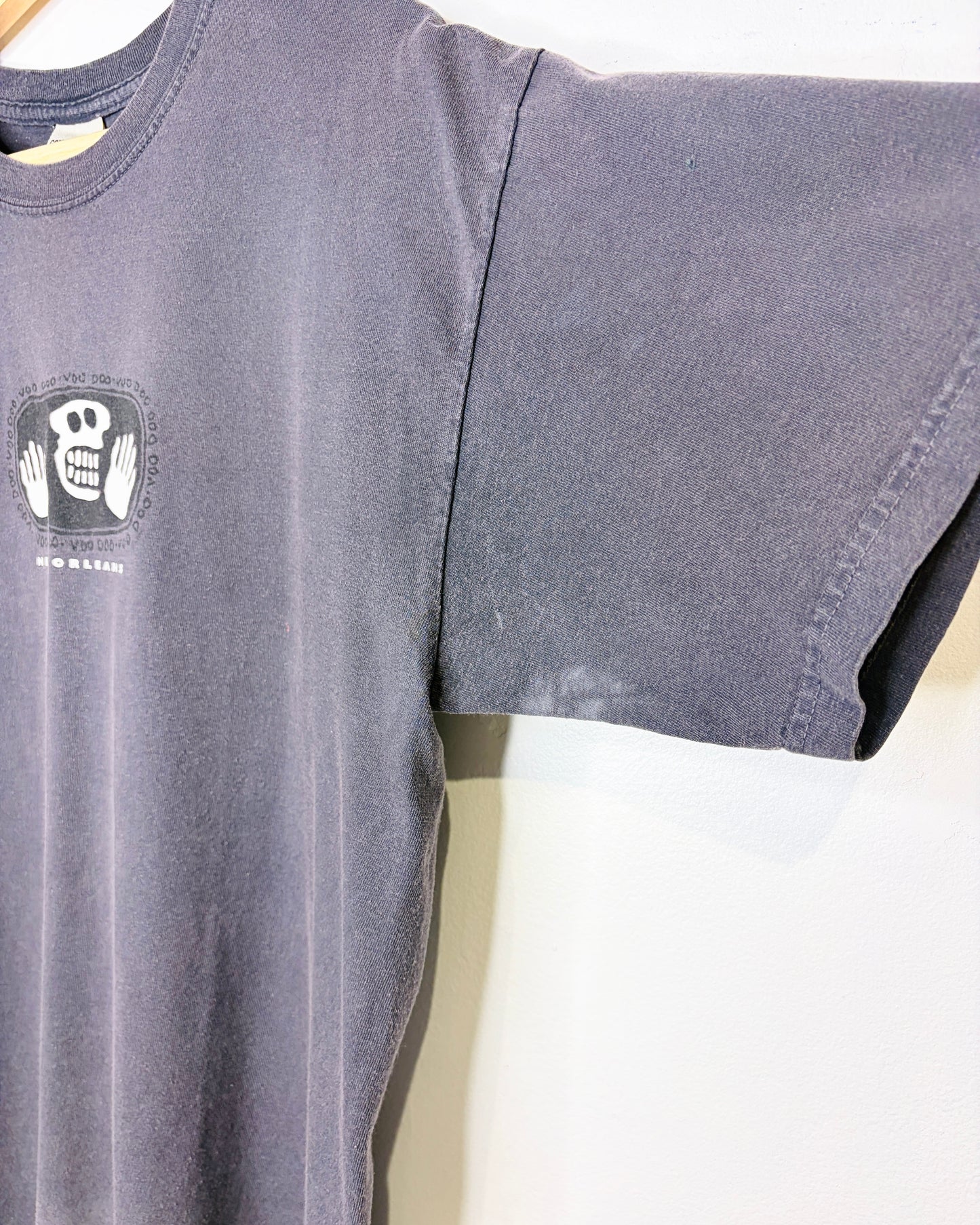 2000s New Orleans Voodoo Faded Dark Grey Tee Shirt