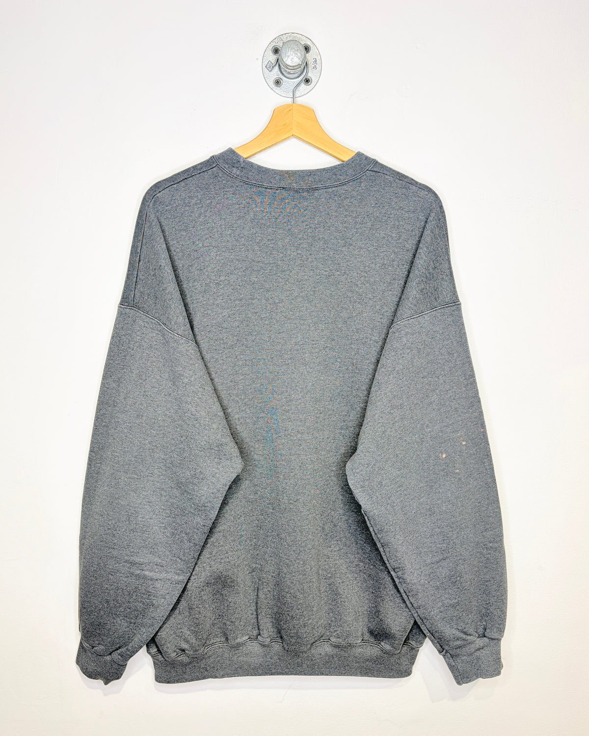 Vintage 90s Gold’s Gym Simi Valley California Charcoal Grey Crewneck Sweatshirt