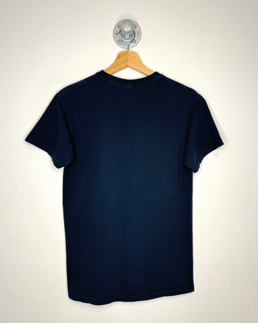 2000s Banff Canada Wolf Black Tee Shirt