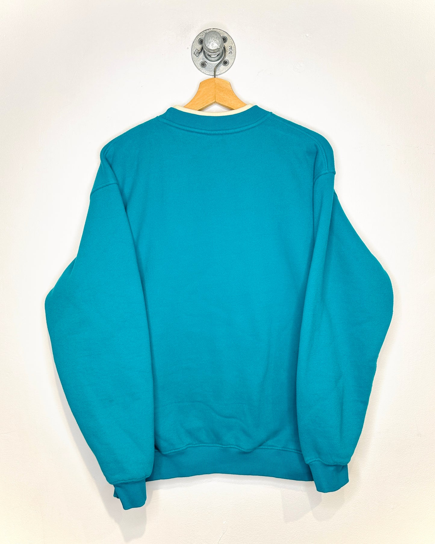 Vintage 2000s Turquoise Peacock Flower Embroidered Crewneck Sweatshirt