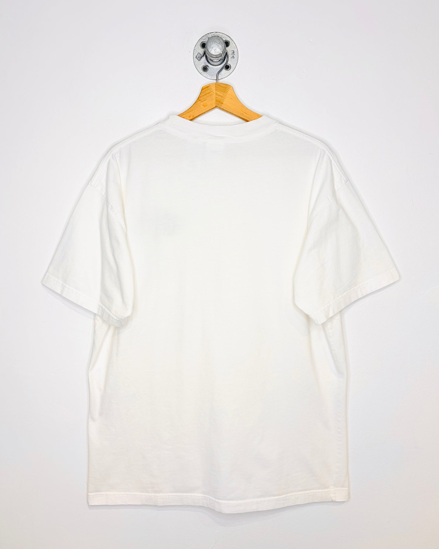 Vintage 90s Disney Winnie The Pooh & Friends White Pocket Tee Shirt