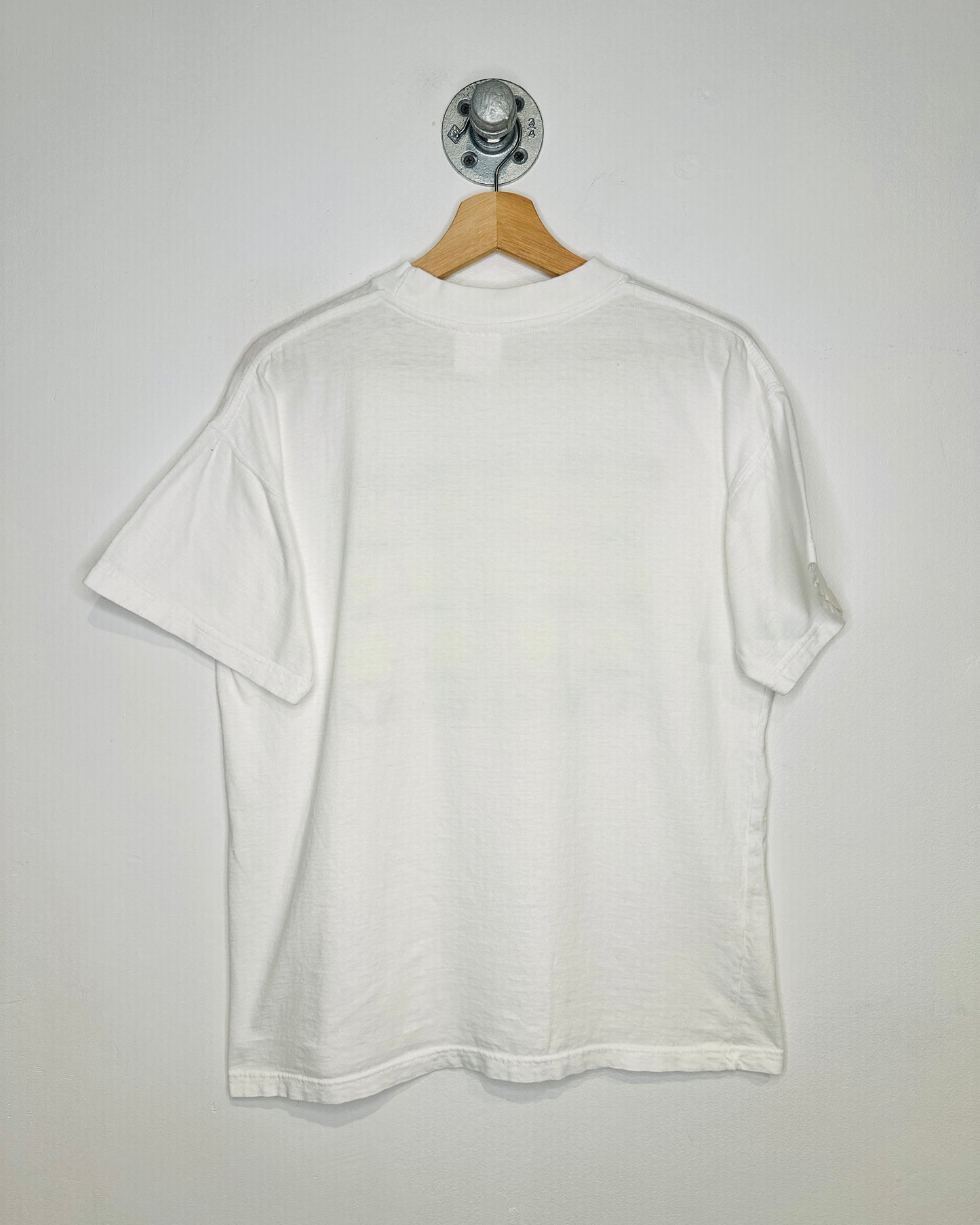 Vintage 90s “Do The Macarena” St Maarten White Tee Shirt