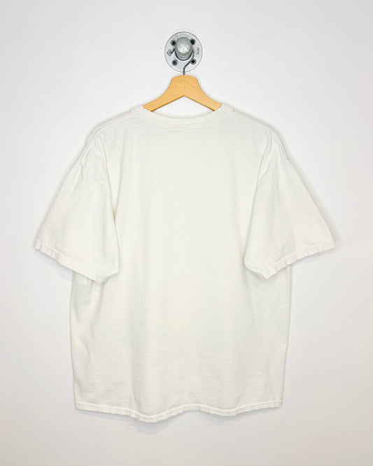 Vintage Hard Rock Cafe Las Vegas Distressed White Tee Shirt