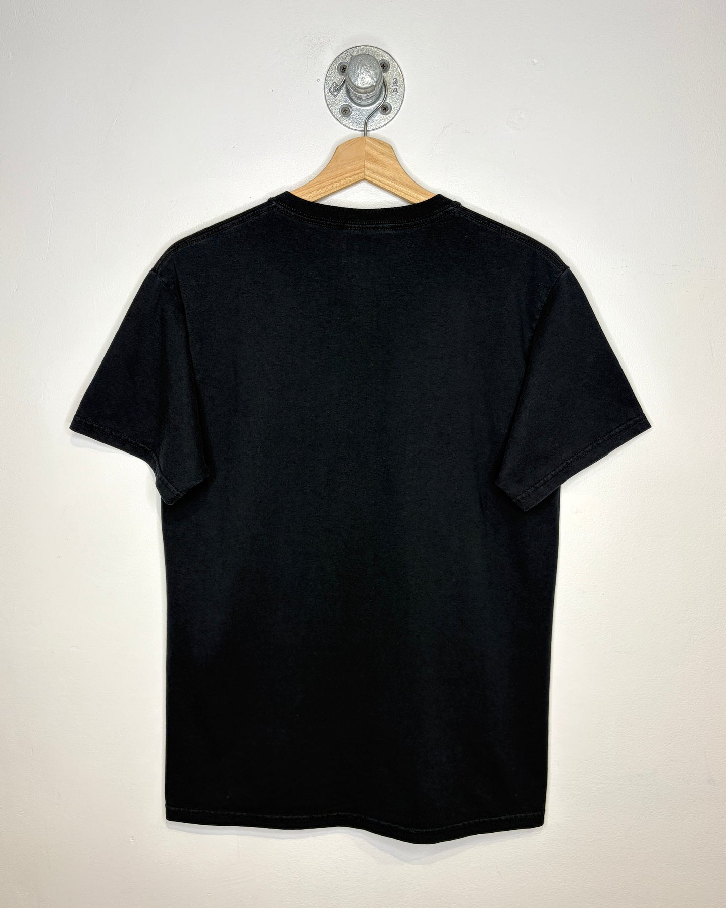 2000s Y2K Loyal To None Black Tee Shirt