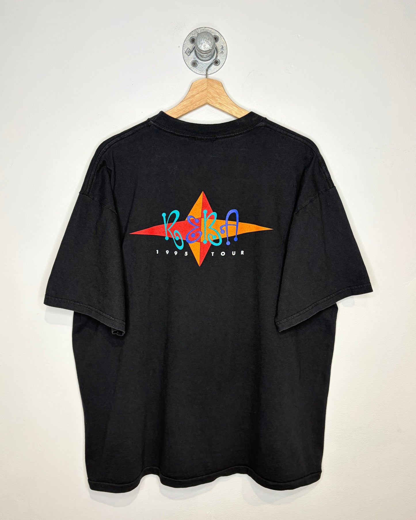 Vintage 1995 Reba Tour Black Tee Shirt