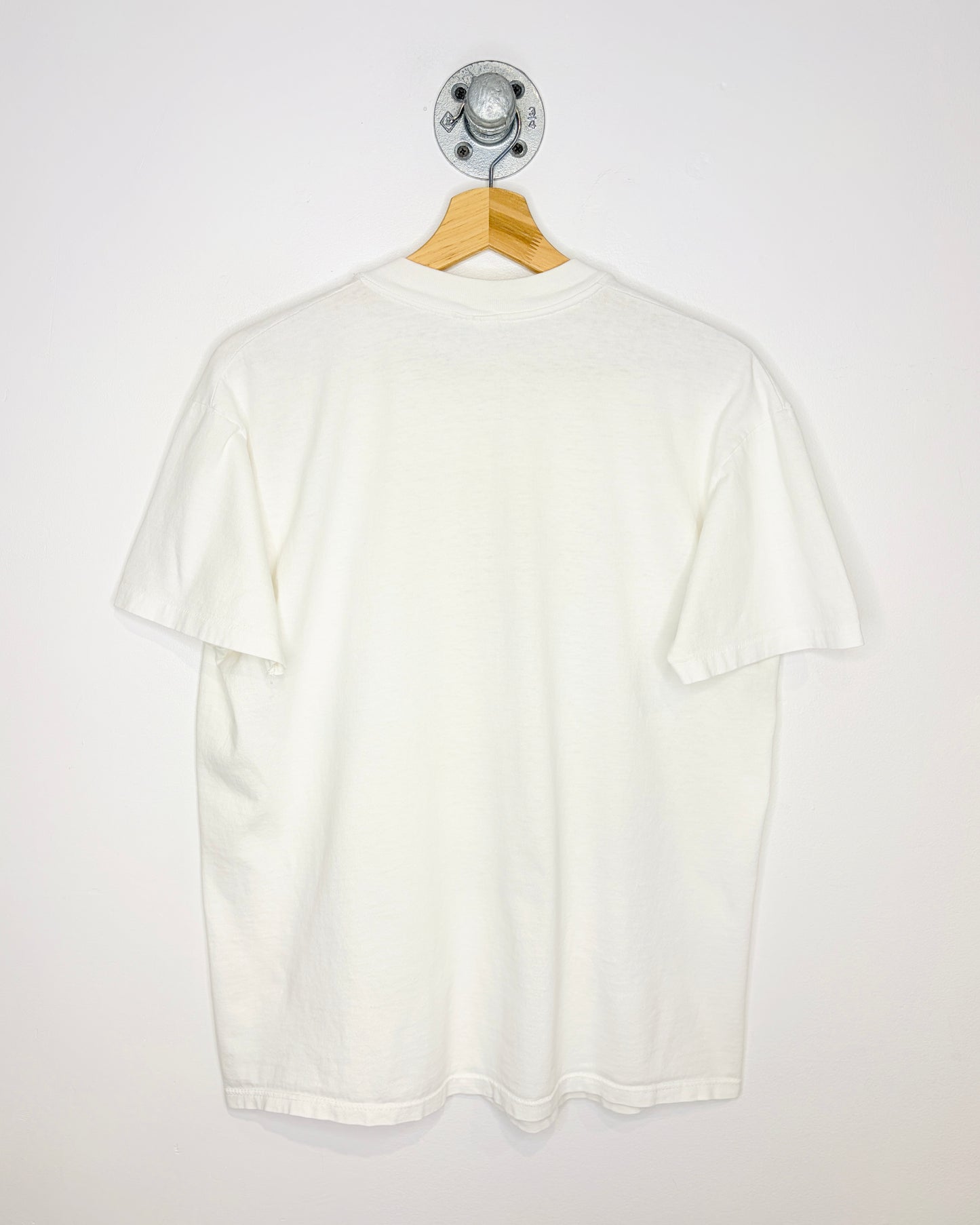 Vintage 1988 Birds Of The Tropics White Tee Shirt