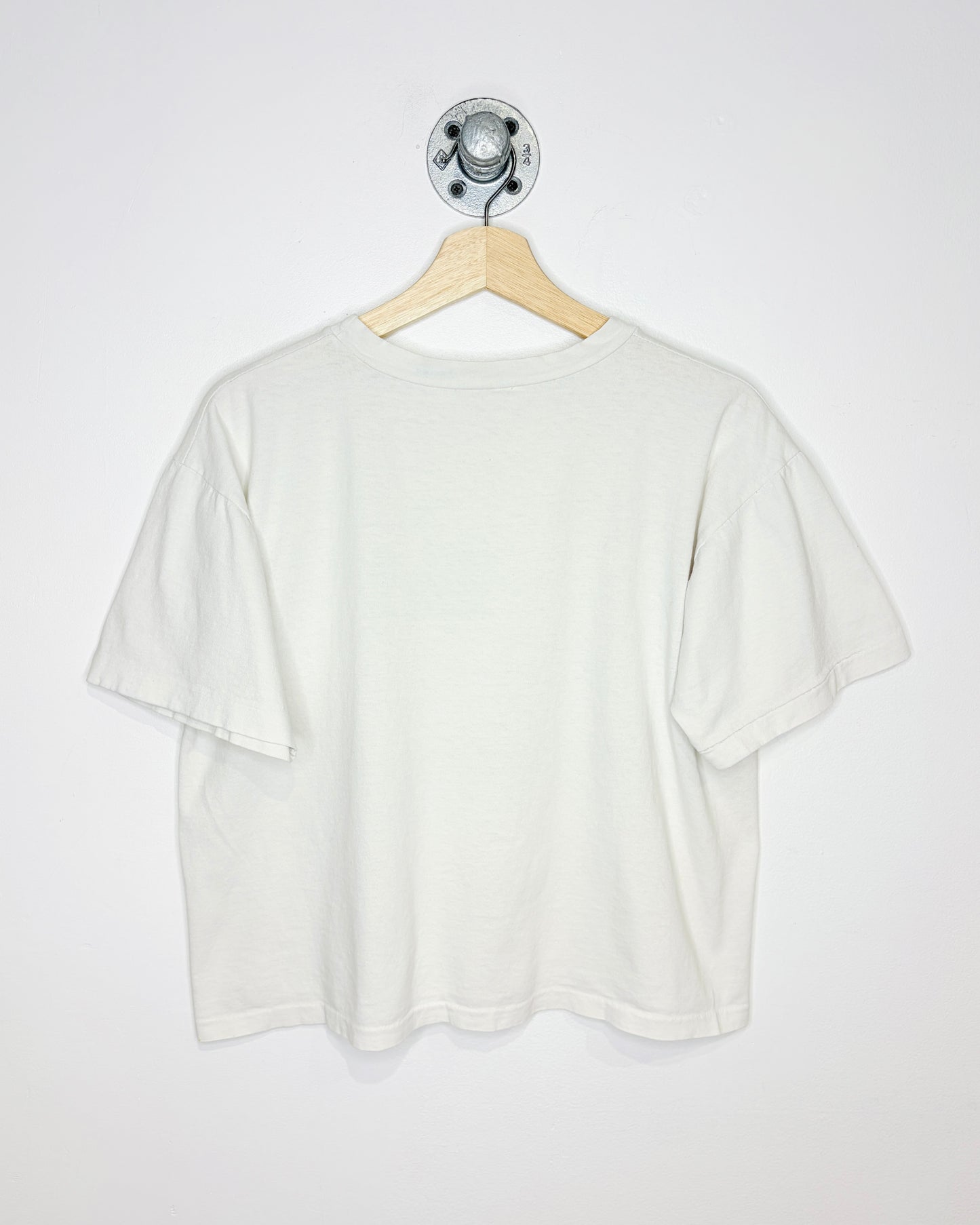 Vintage 90s Surf Rats Australia Boxy & Cropped Fit White Tee Shirt