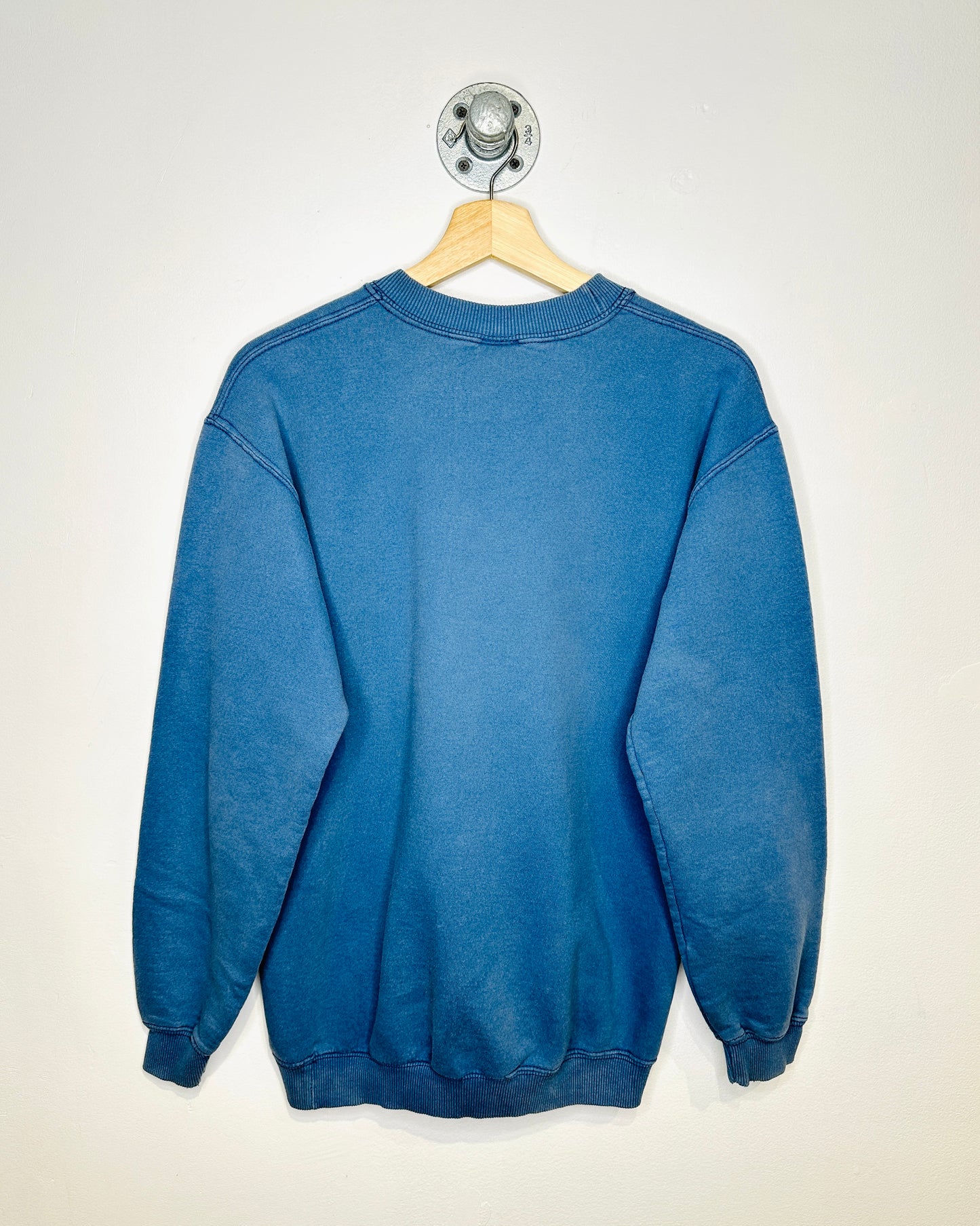 2000s Opry At The Ryman Blue Crewneck Sweatshirt
