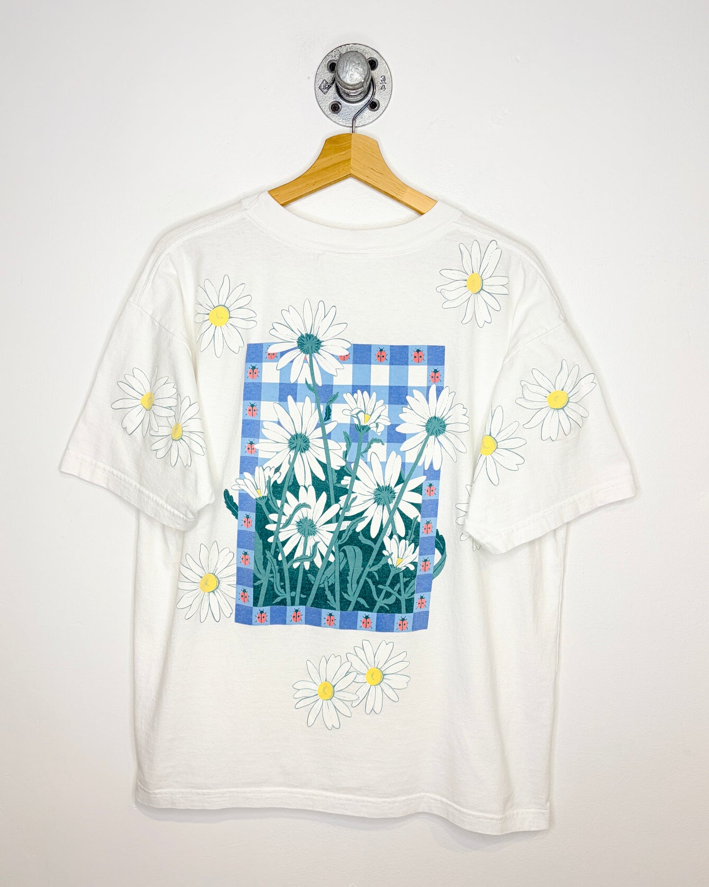 Vintage 90s Northern Reflections Daisies & Ladybugs AOP White Tee Shirt