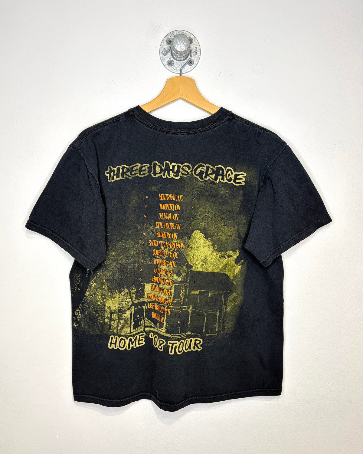 2008 Three Days Grace Home Tour Faded Black Band Tee Shirt