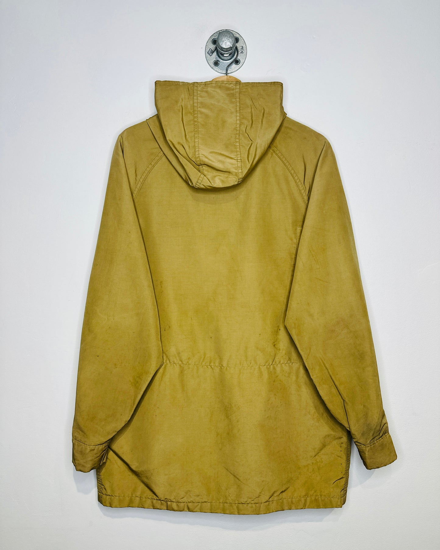 Vintage 1980s Woolrich Tan Utility Cotton Nylon Blenf Four Pocket Hooded Jacket