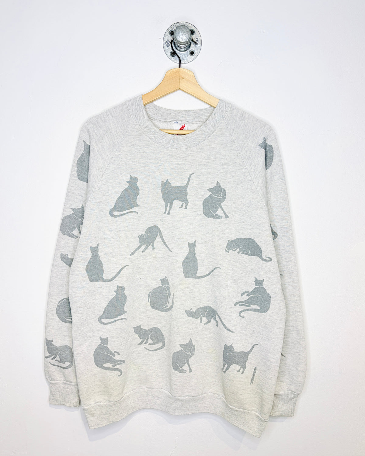 Vintage 90s Cats All Over Print Grey Raglan Crewneck Sweatshirt
