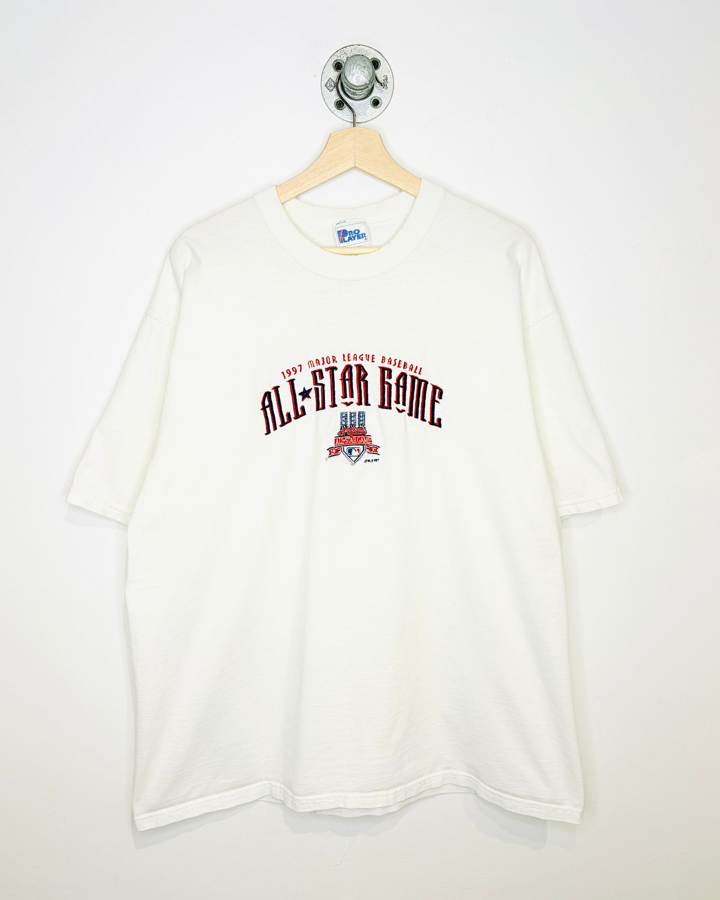 Vintage 1997 Cleveland Baseball All Star Game White Tee Shirt