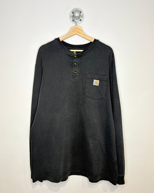 2000s Carhartt Faded Black Henley Longsleeve Pocket Shirt