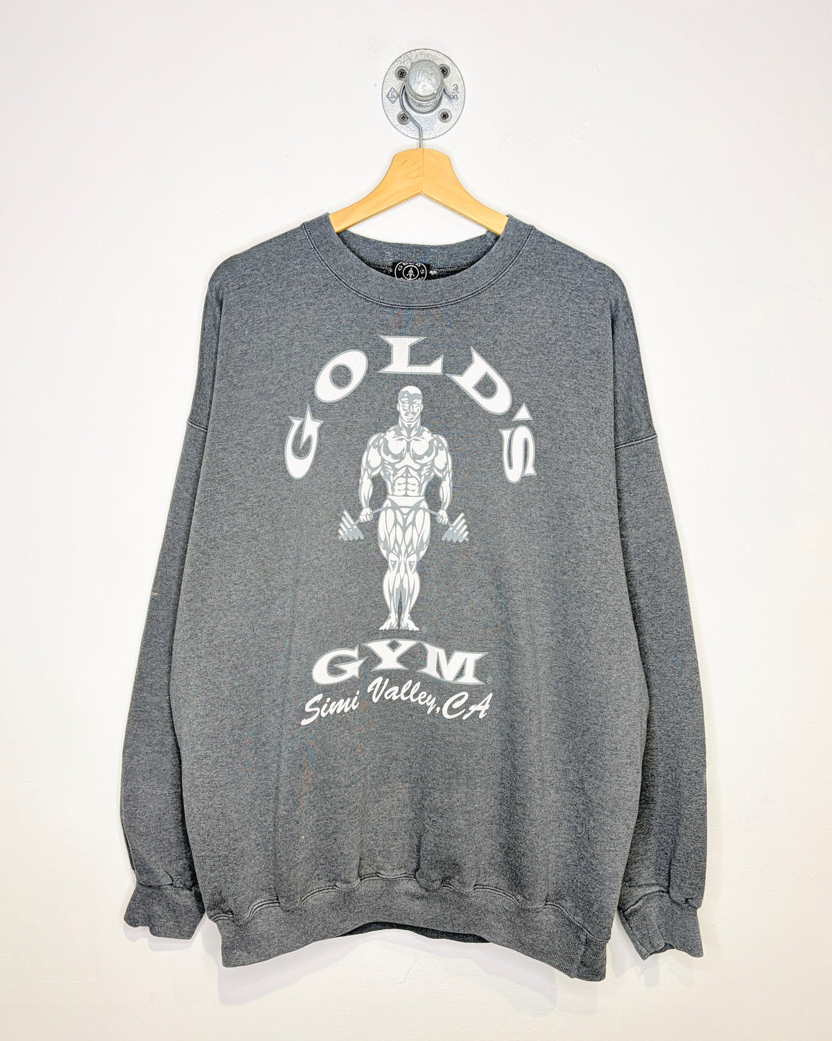 Vintage 90s Gold’s Gym Simi Valley California Charcoal Grey Crewneck Sweatshirt
