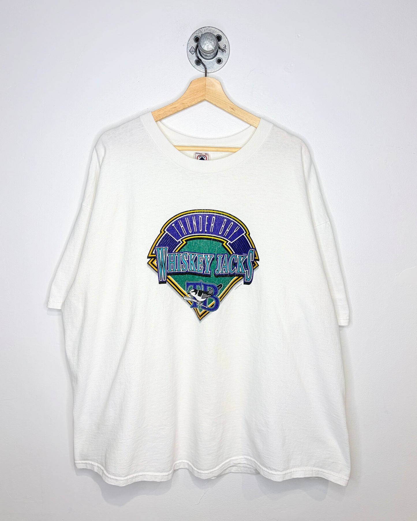 Vintage 1998 Thunder Bay Whiskey Jacks White Tee Shirt