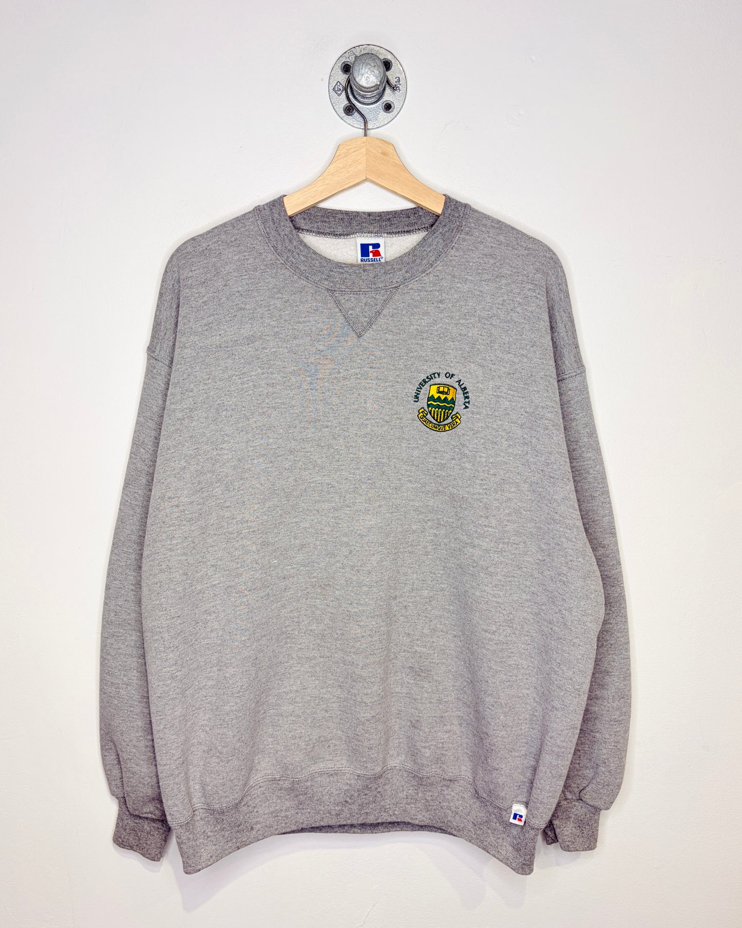 Vintage 90s Boxy Russell University Of Alberta Embroidered Grey Crewneck Sweatshirt