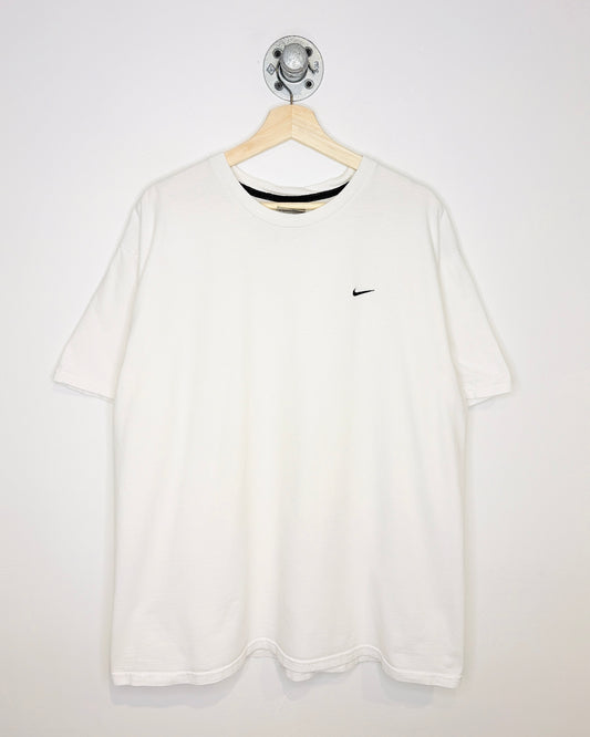 Vintage 90s/00s Nike Mini Swoosh White Tee Shirt