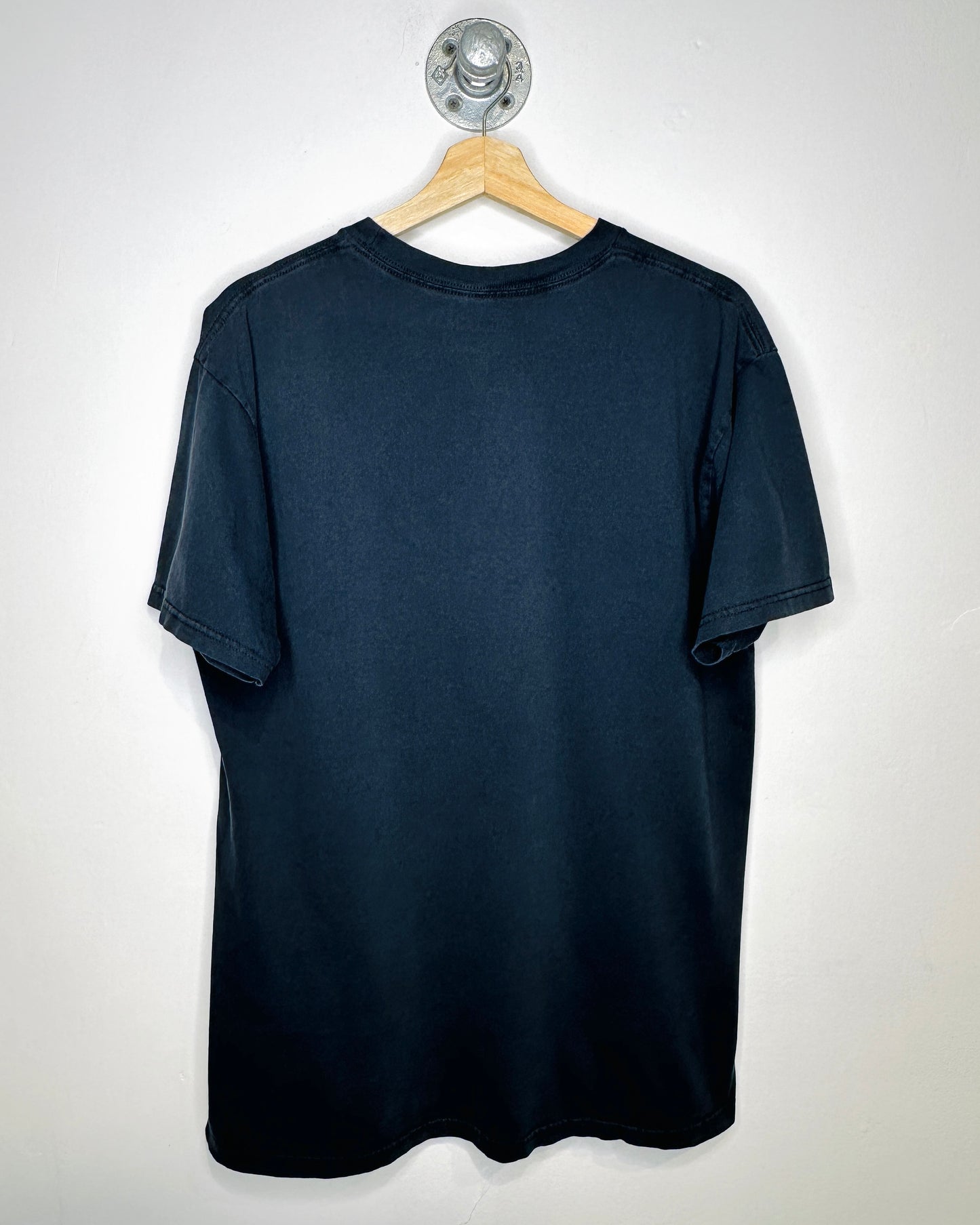 2000s Billabong Black Tee Shirt