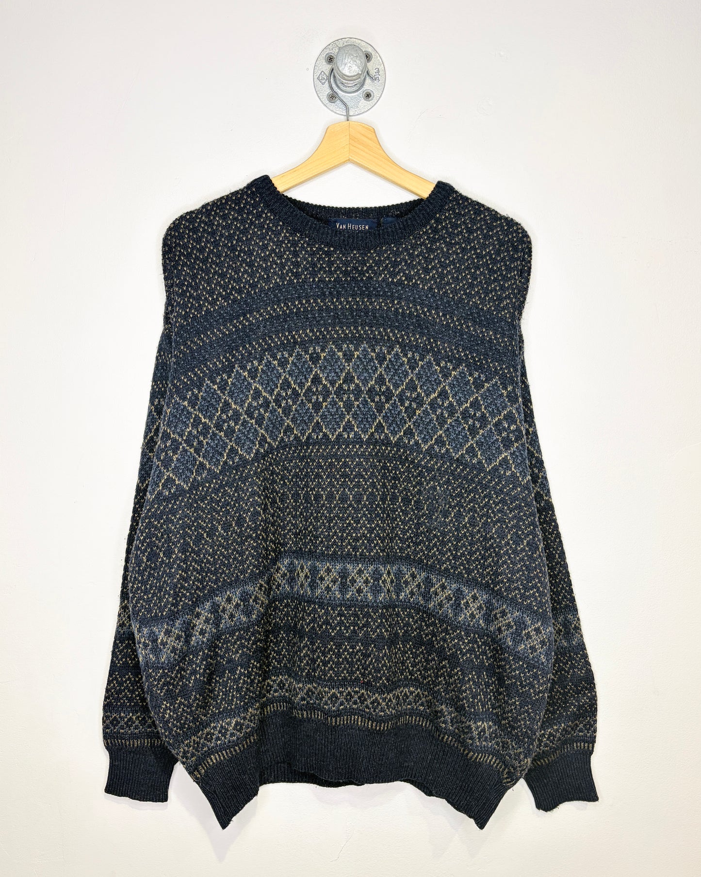 Vintage 90s/00s Van Heusen Navy Knit Sweater