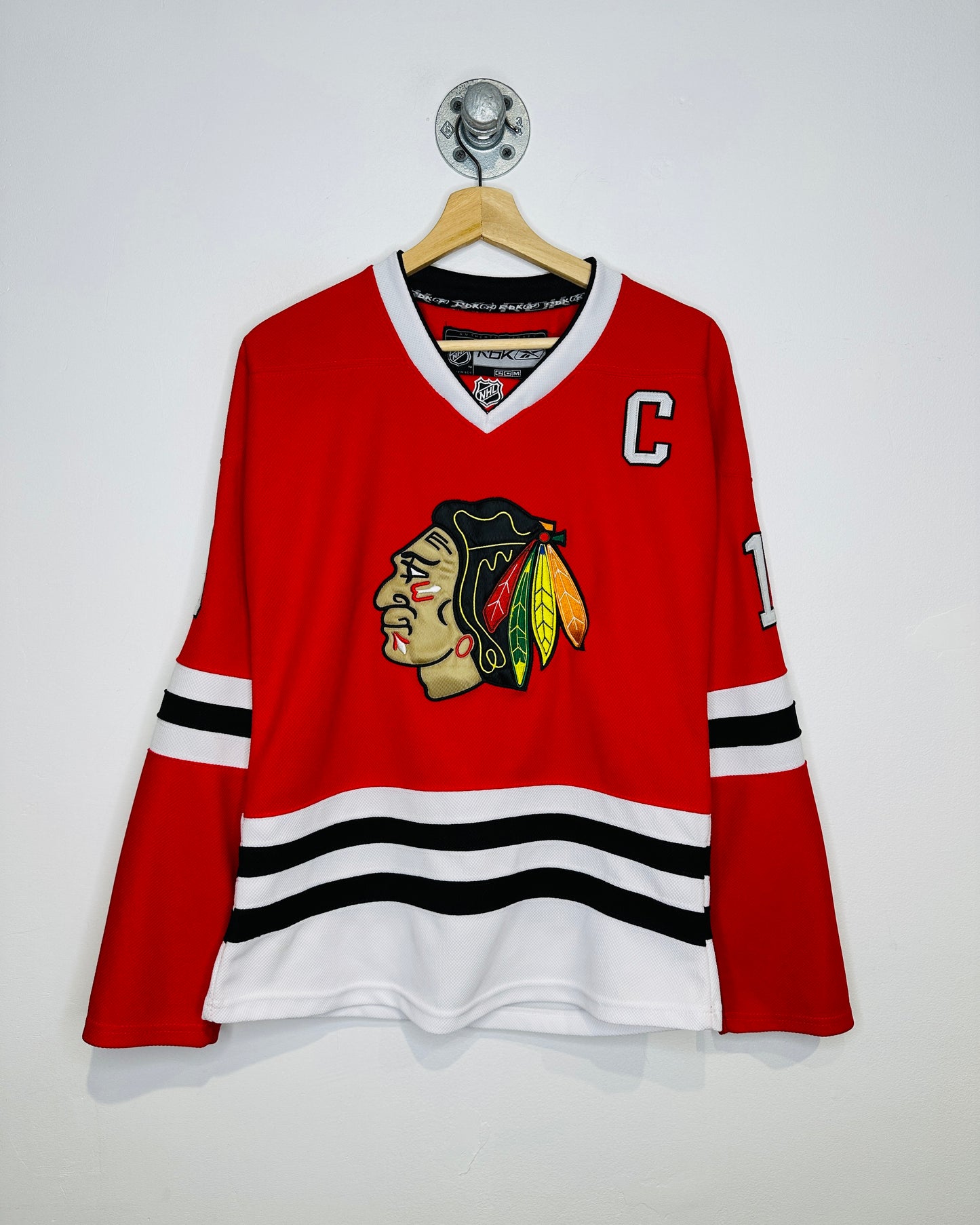 Vintage 2005 Chicago Blackhawks RBK CCM Toews Hockey Jersey