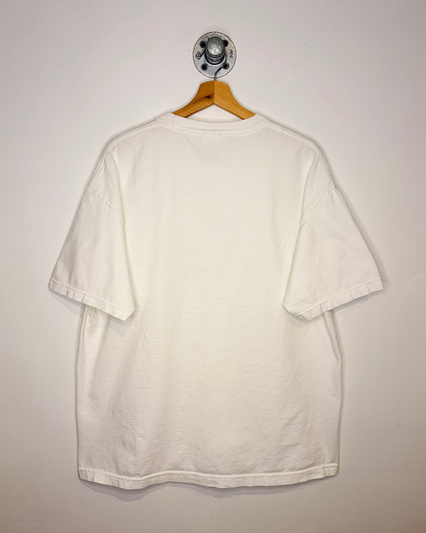 Vintage 2000s Rose & Butterflies White Tee Shirt