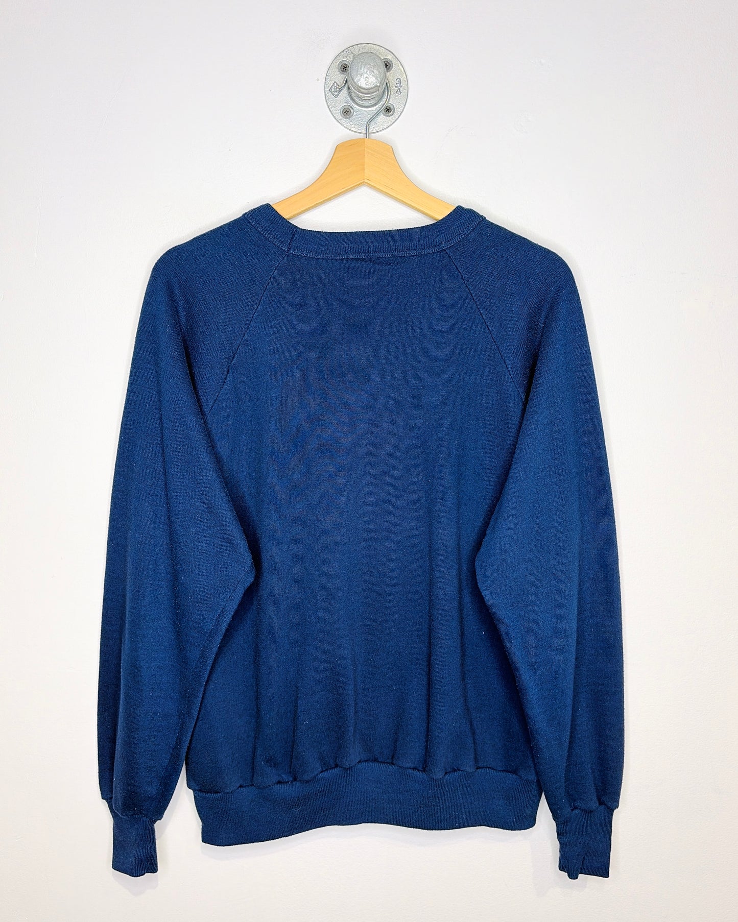 Vintage 80s Niagara Falls Navy Blue Raglan Crewneck Sweatshirt