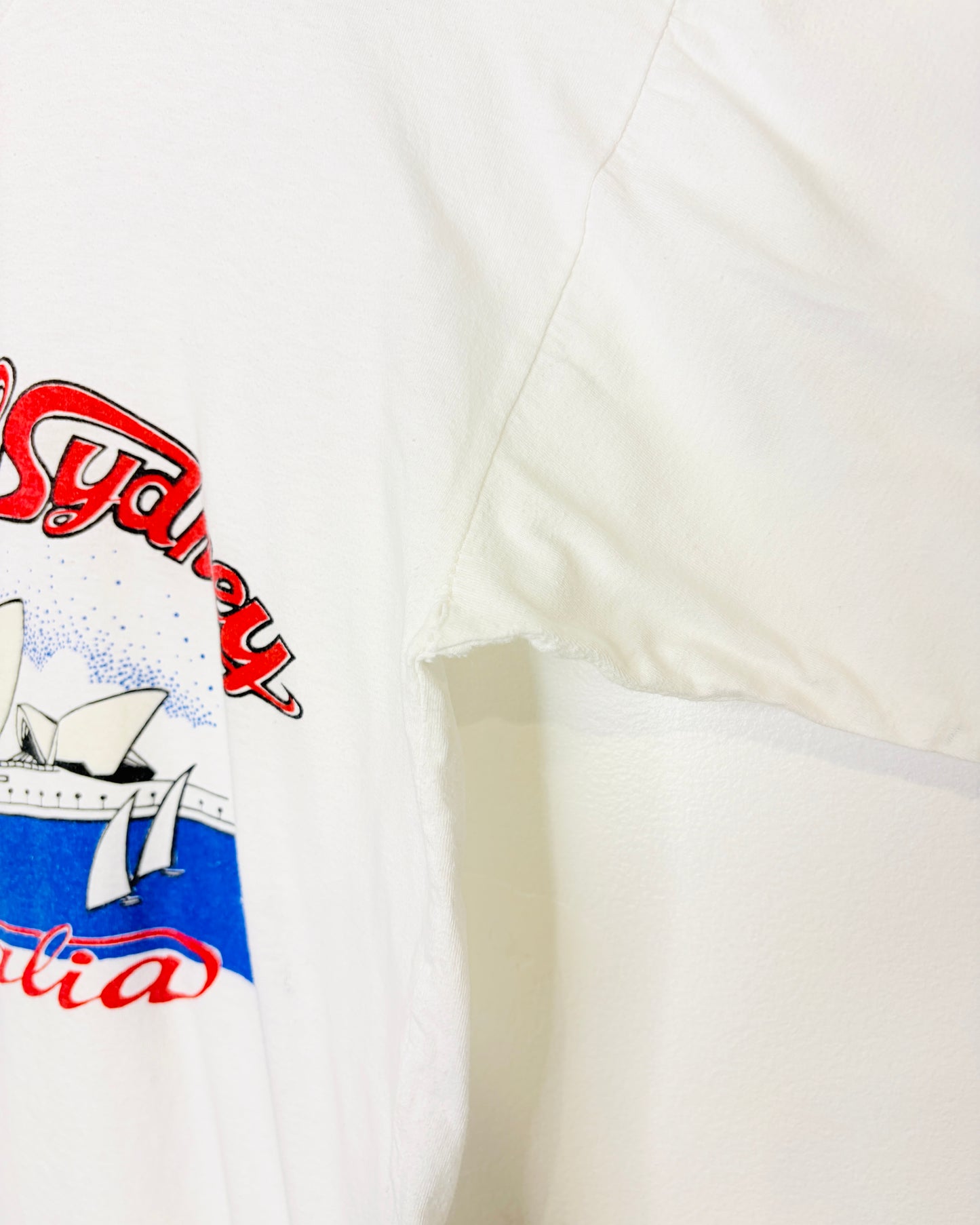 Vintage 80s Beautiful Sydney Australia White Tee Shirt