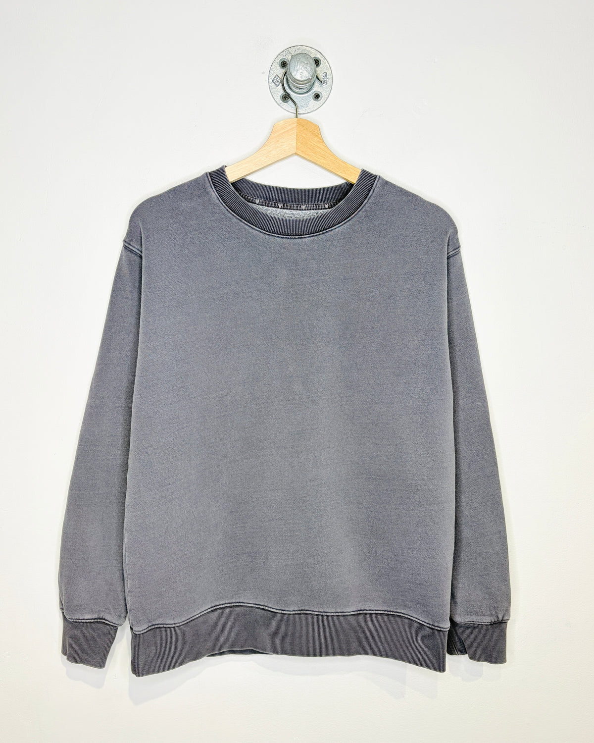 Women’s TNA Aritzia Faded Charcoal Grey Crewneck Sweatshirt