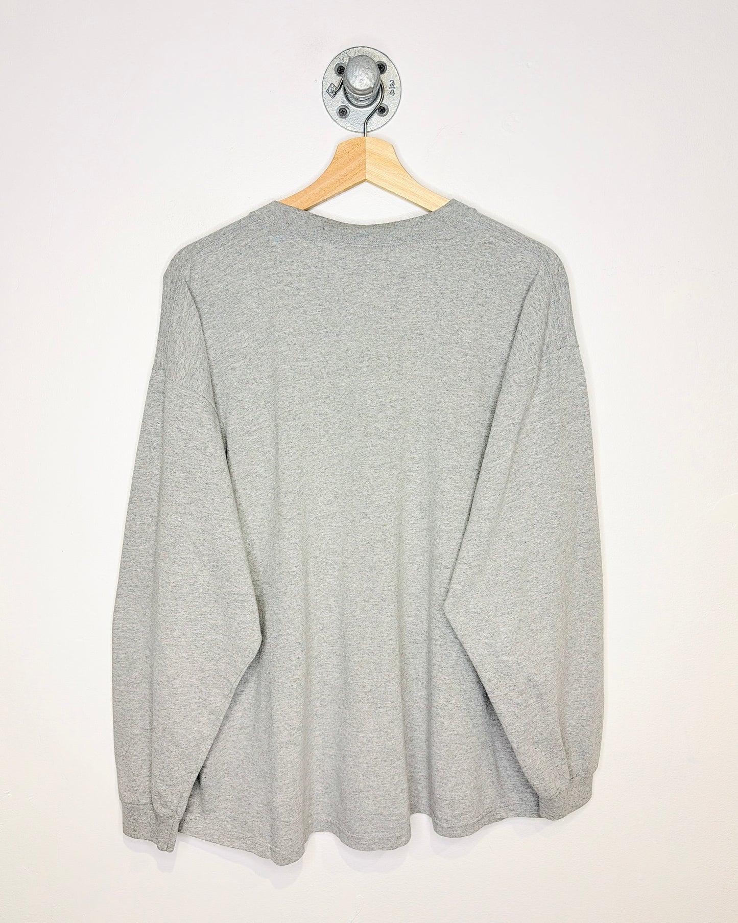 Vintage Walt Disney World Grey Longsleeve Shirt