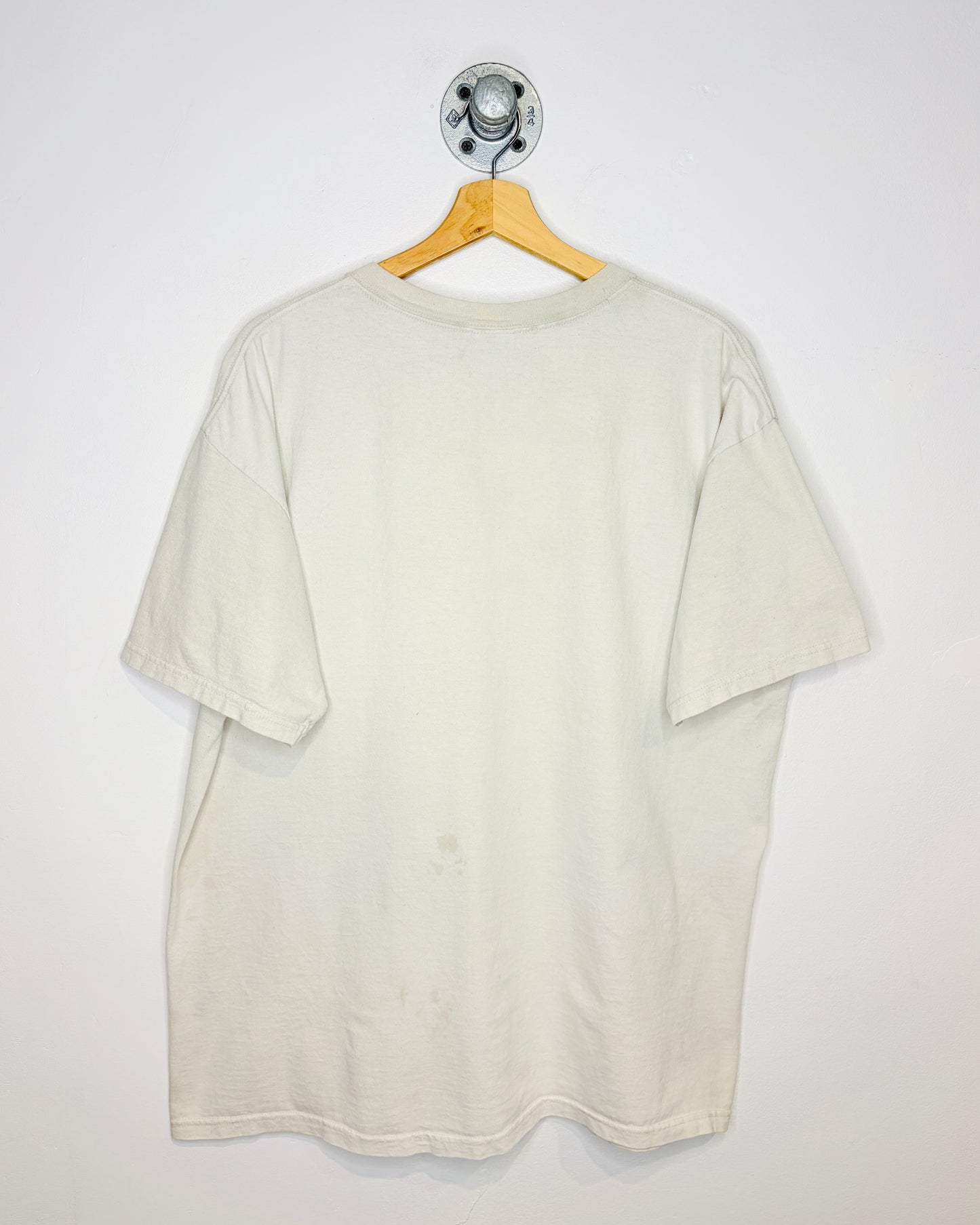 Vintage 2006 Family Guy Natural White Tee Shirt