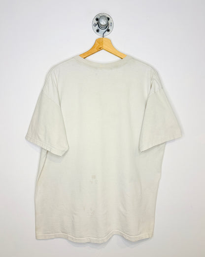 Vintage 2006 Family Guy Natural White Tee Shirt