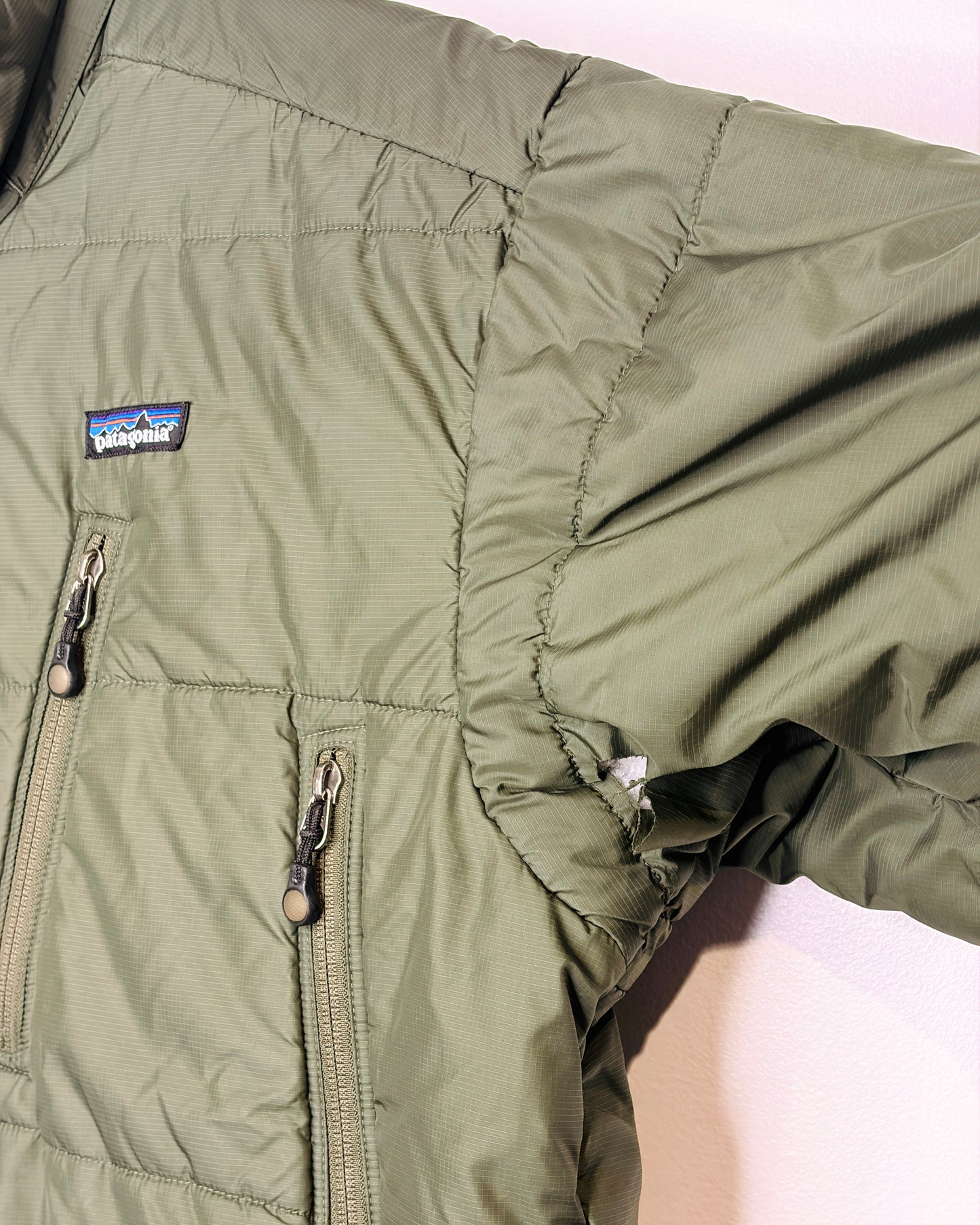 2000s Patagonia Forest Green Puff Jacket