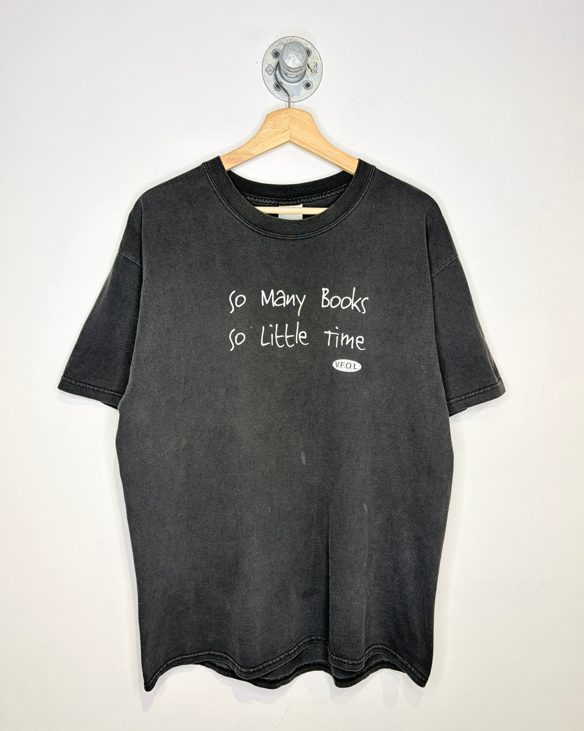 Vintage “So Many Books So Little Time” Faded Black Tee Shirt