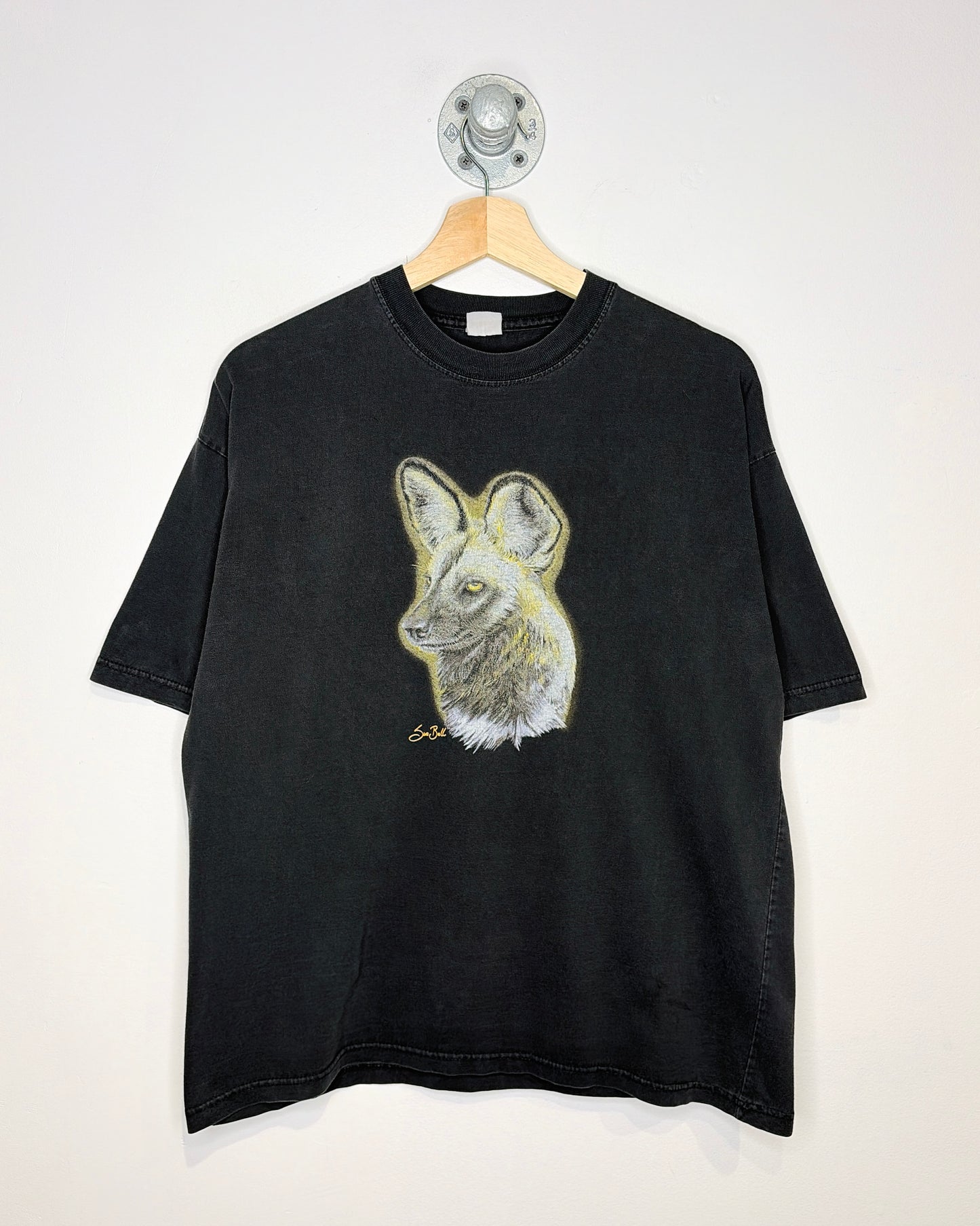 Vintage Sue Bell African Wild Dog Faded Black Tee Shirt
