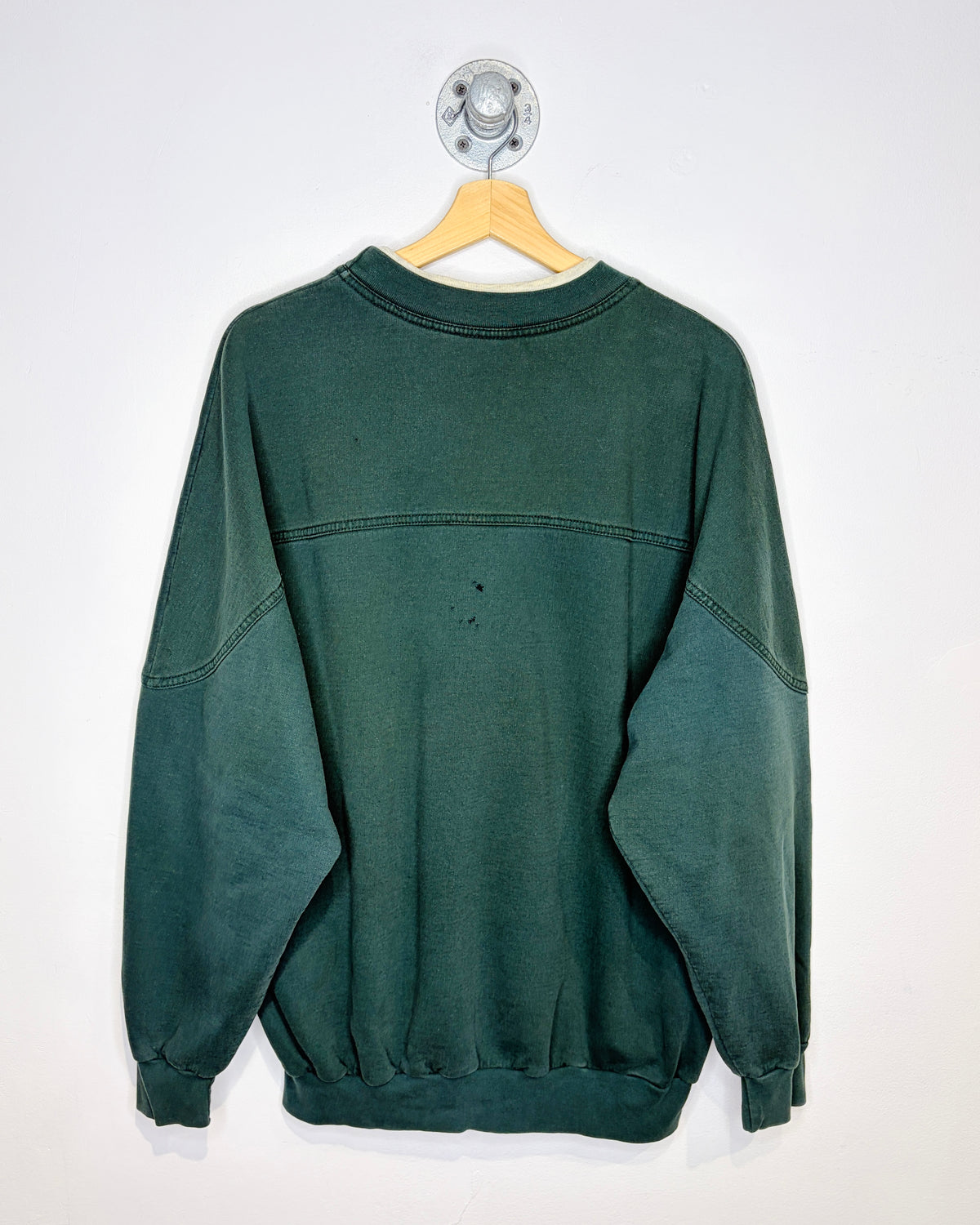Vintage 90s Regina Rams Football Green Crewneck Sweatshirt
