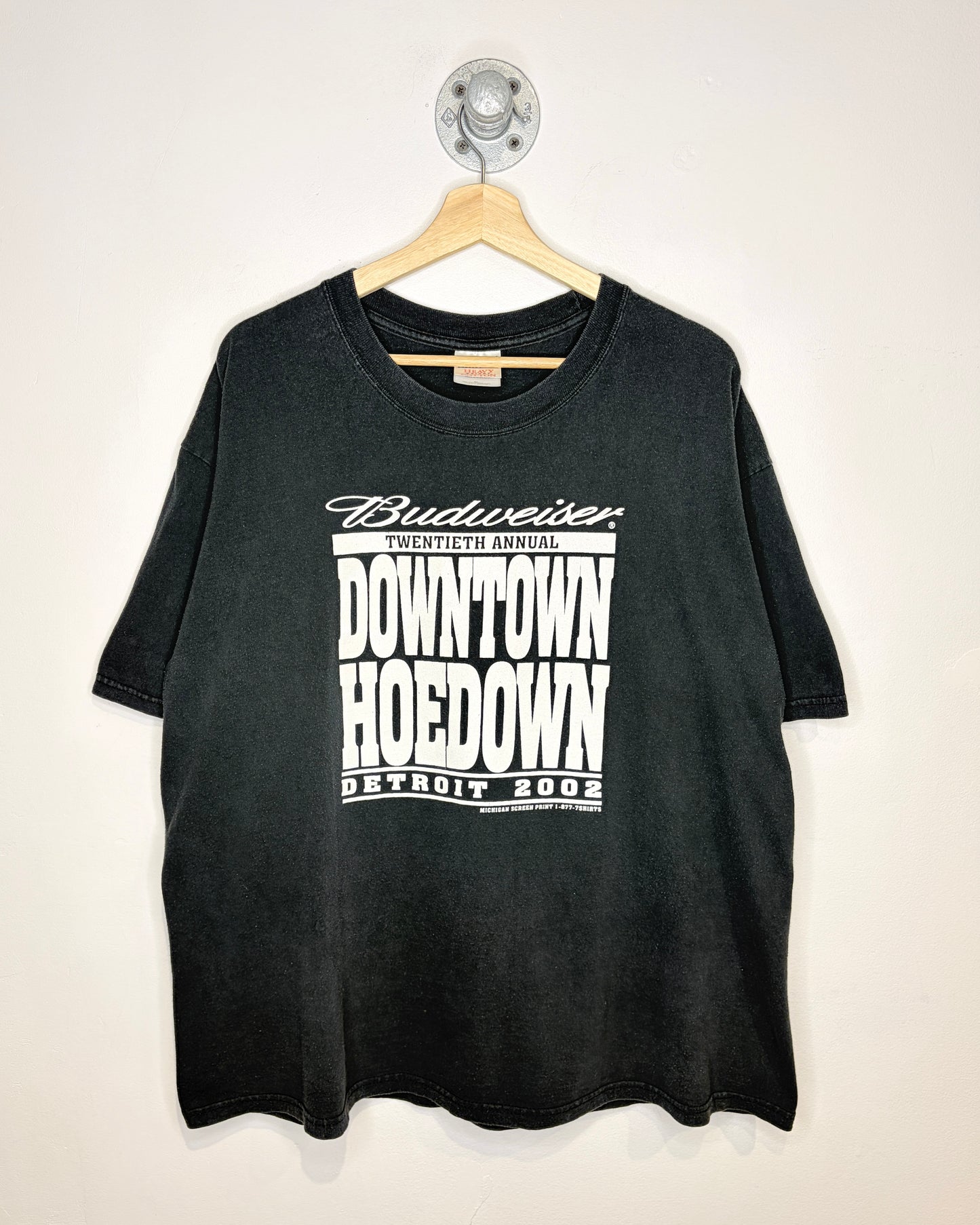 Vintage 2002 Budweiser Downtown Hoedown Faded Black Tee Shirt