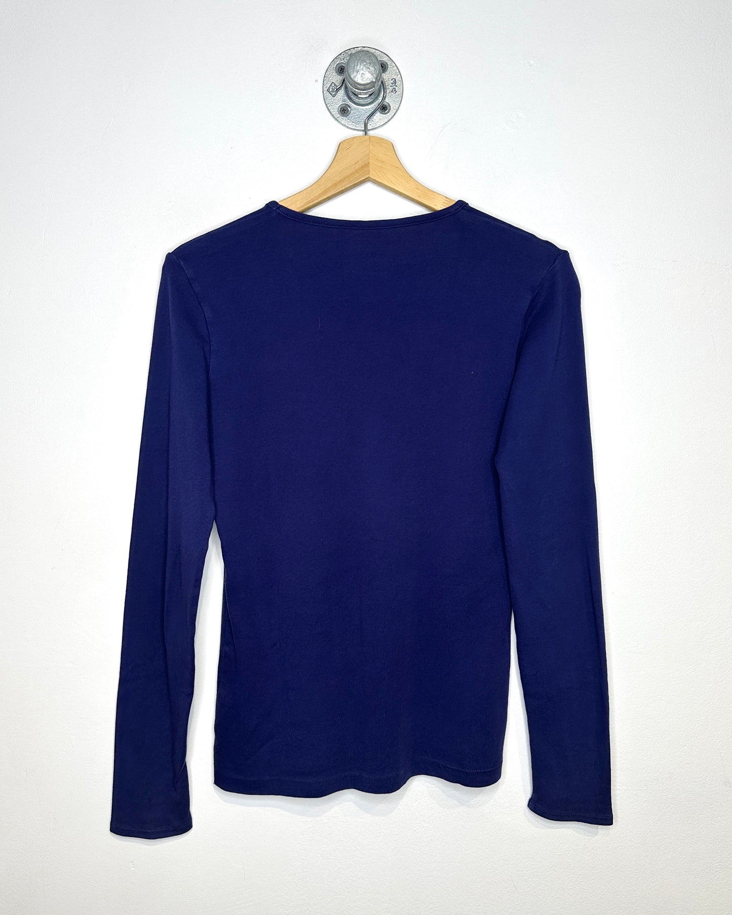 2000s Women’s Ricki’s Navy V-Neck Longsleeve Shirt